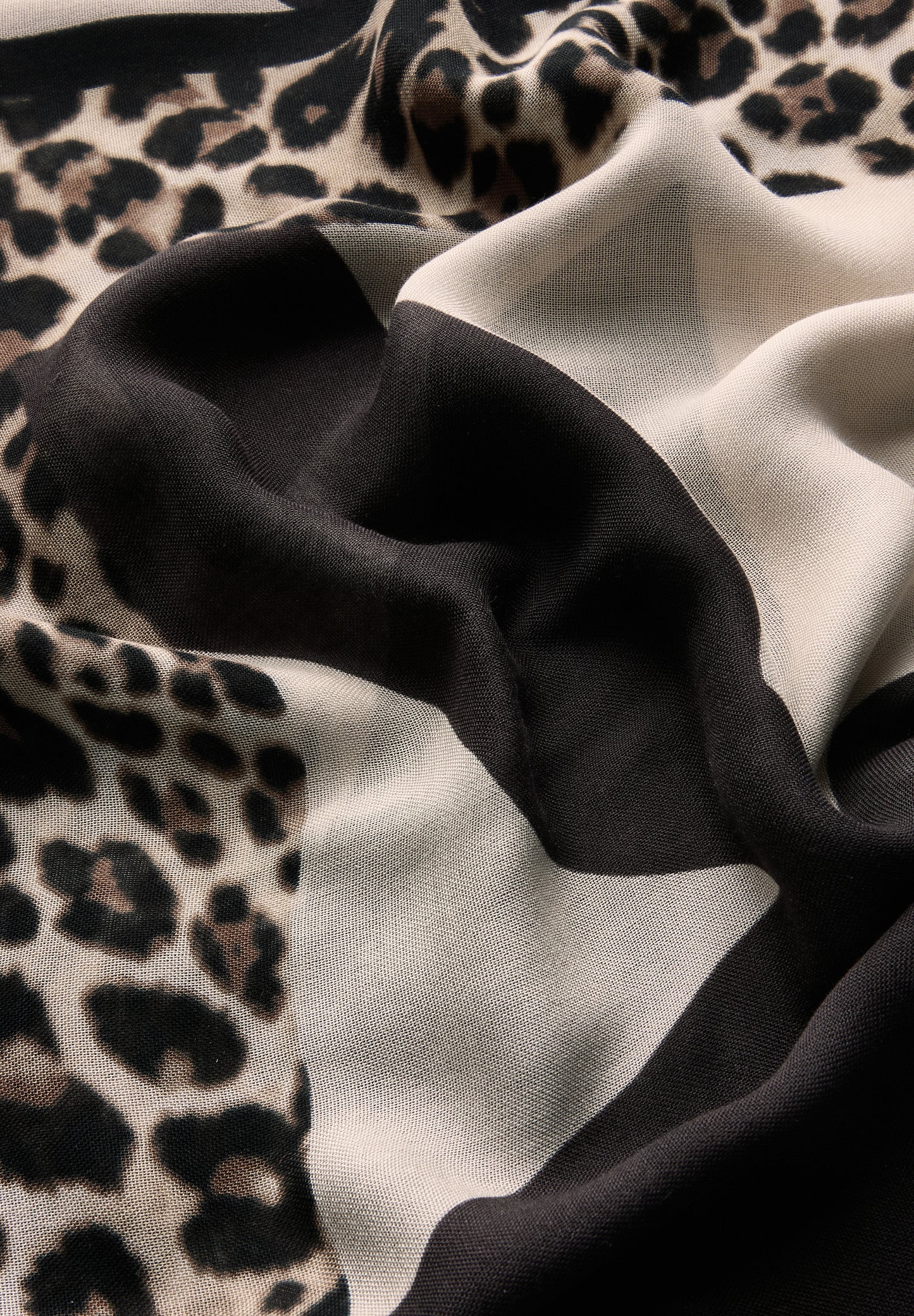 Street One Gemustertes Tuch - Farbe: Black