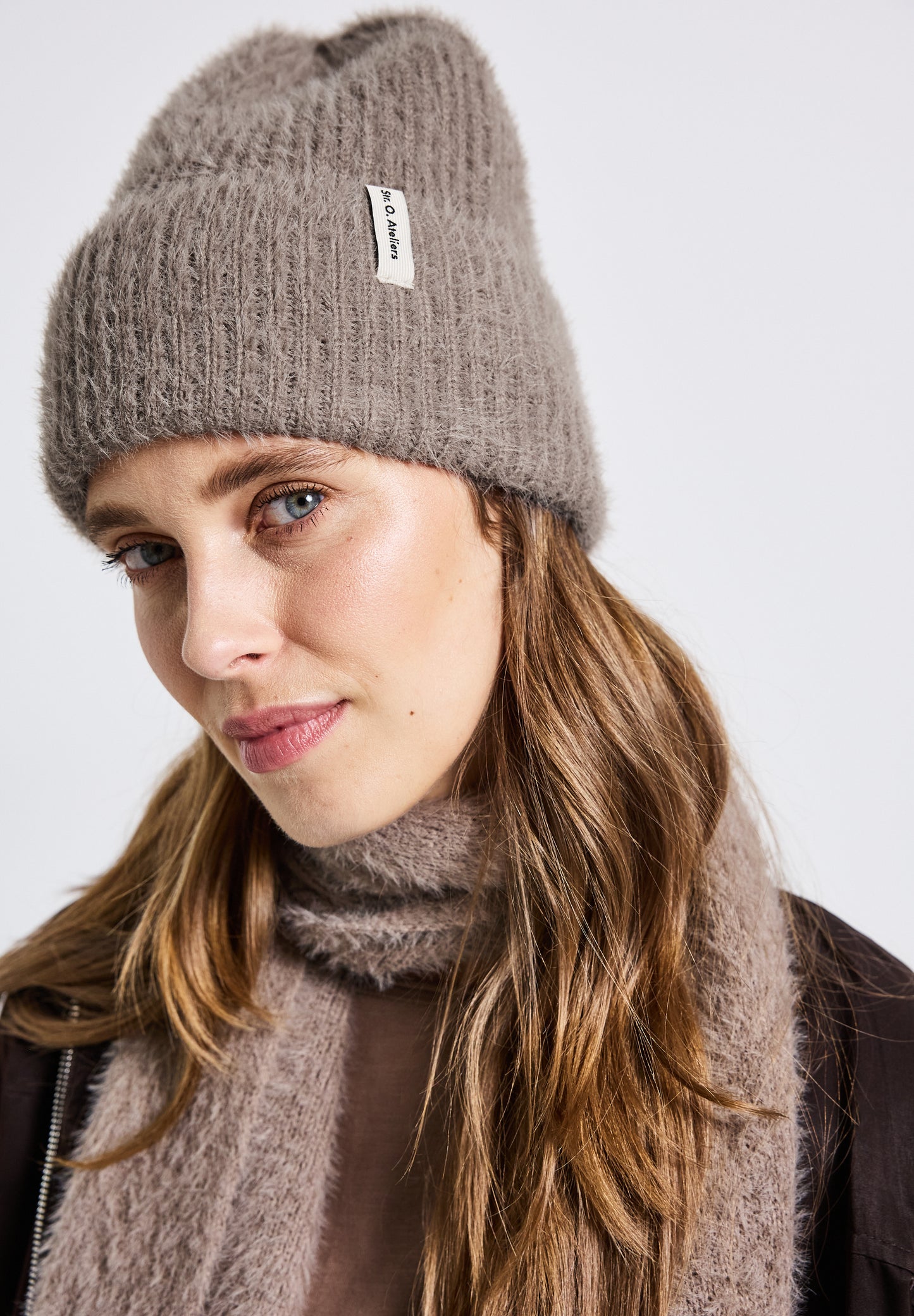 Street One Federgarn Beanie - Farbe: Sandy Mocca Mel.