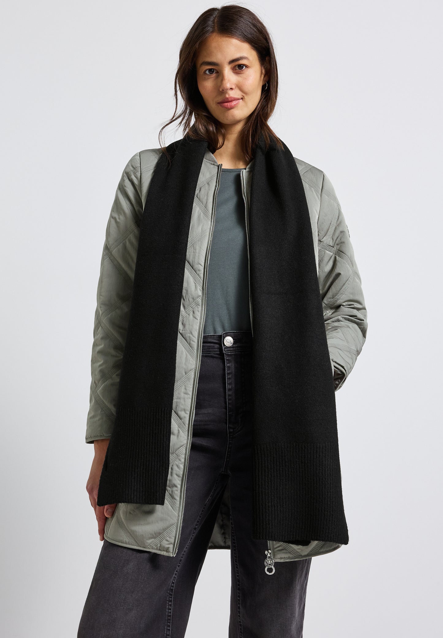 Street One Langer Schal - Farbe: Black