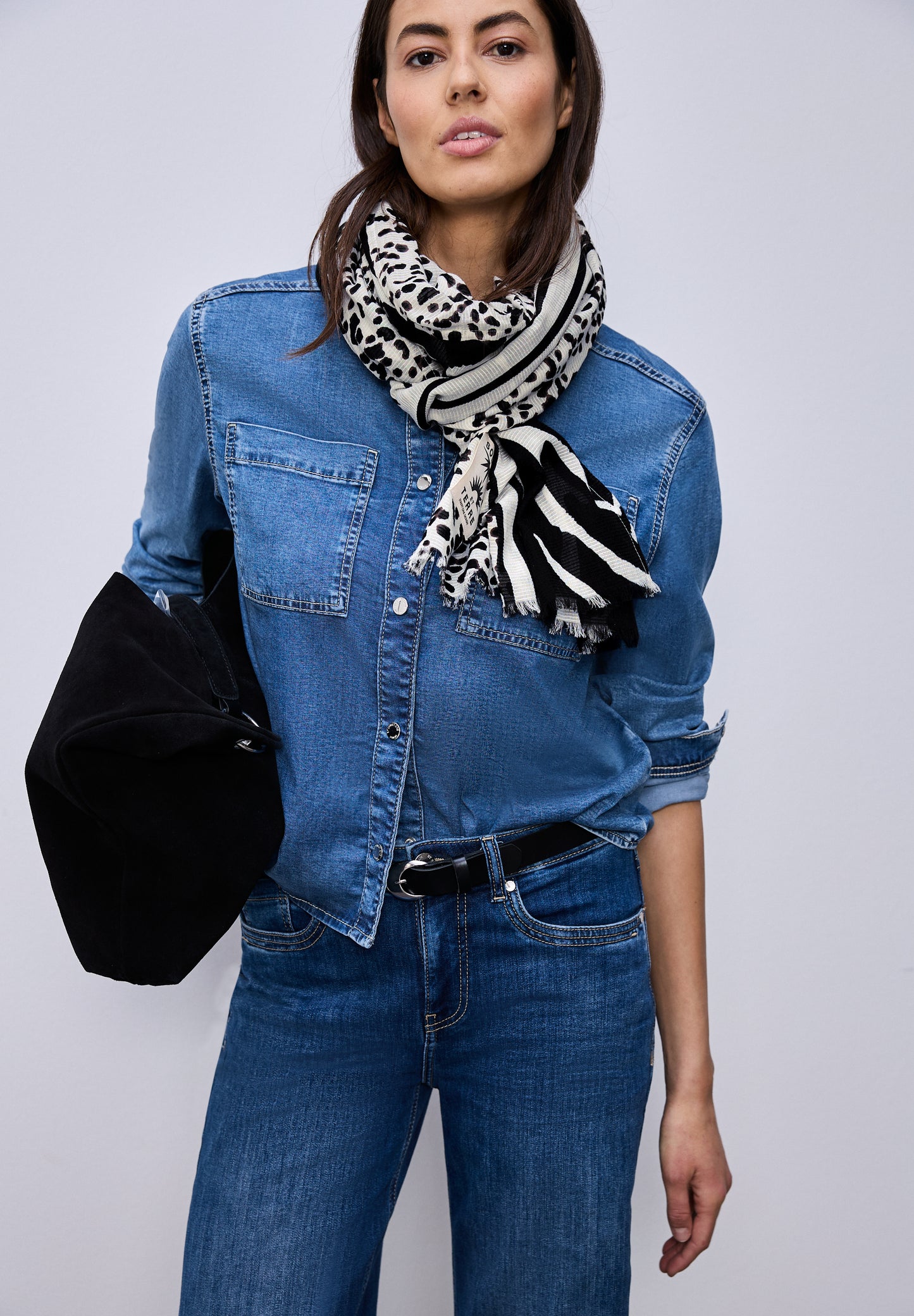 Street One - Gemusterter Schal - Farbe: schwarz