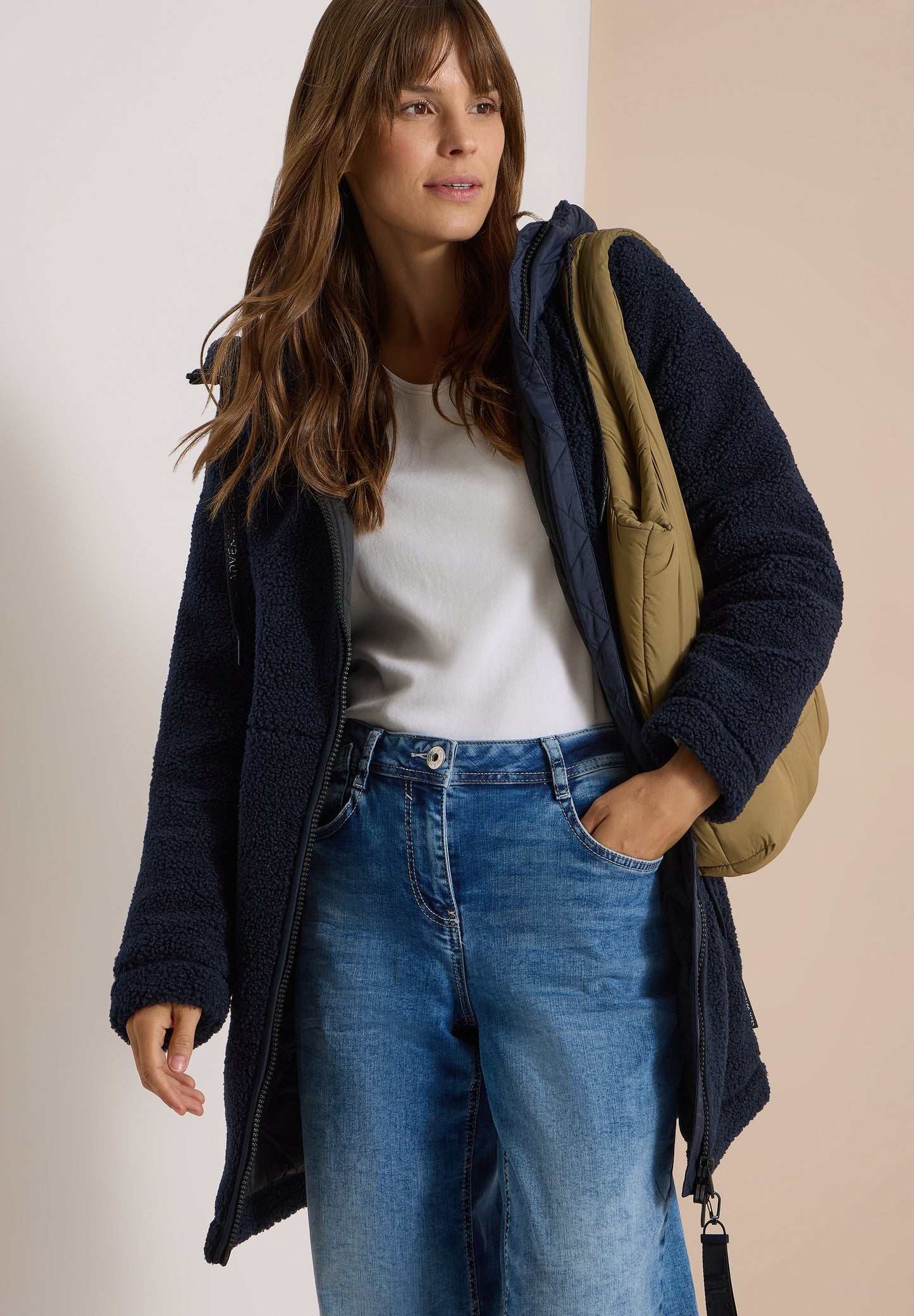 CECIL - Strukturmix Teddy-Mantel mit Kapuze - Farbe: dark navy blue