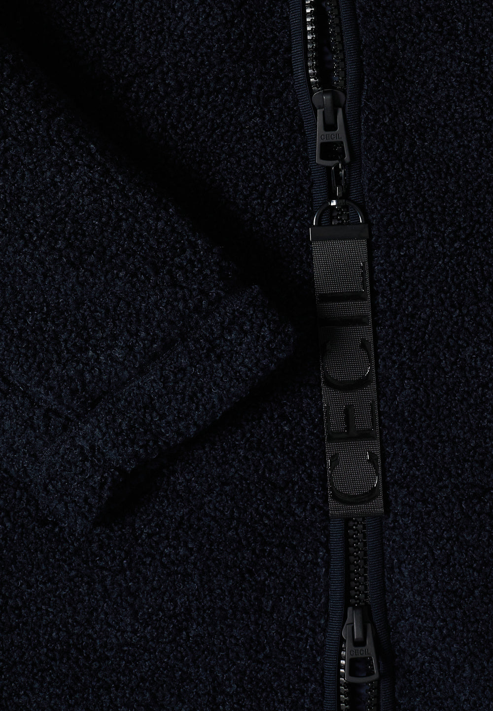 Softshell-Kapuze des CECIL Teddy-Mantels B101452-15631
