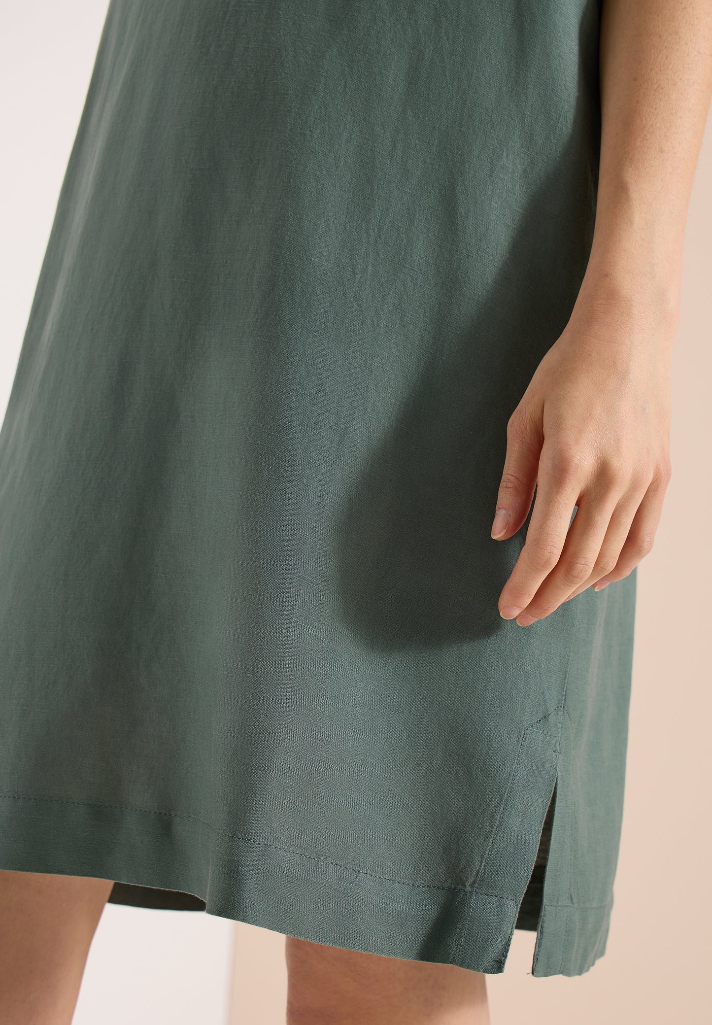 CECIL - Knielanges Kleid aus Leinenmix - Farbe: just khaki