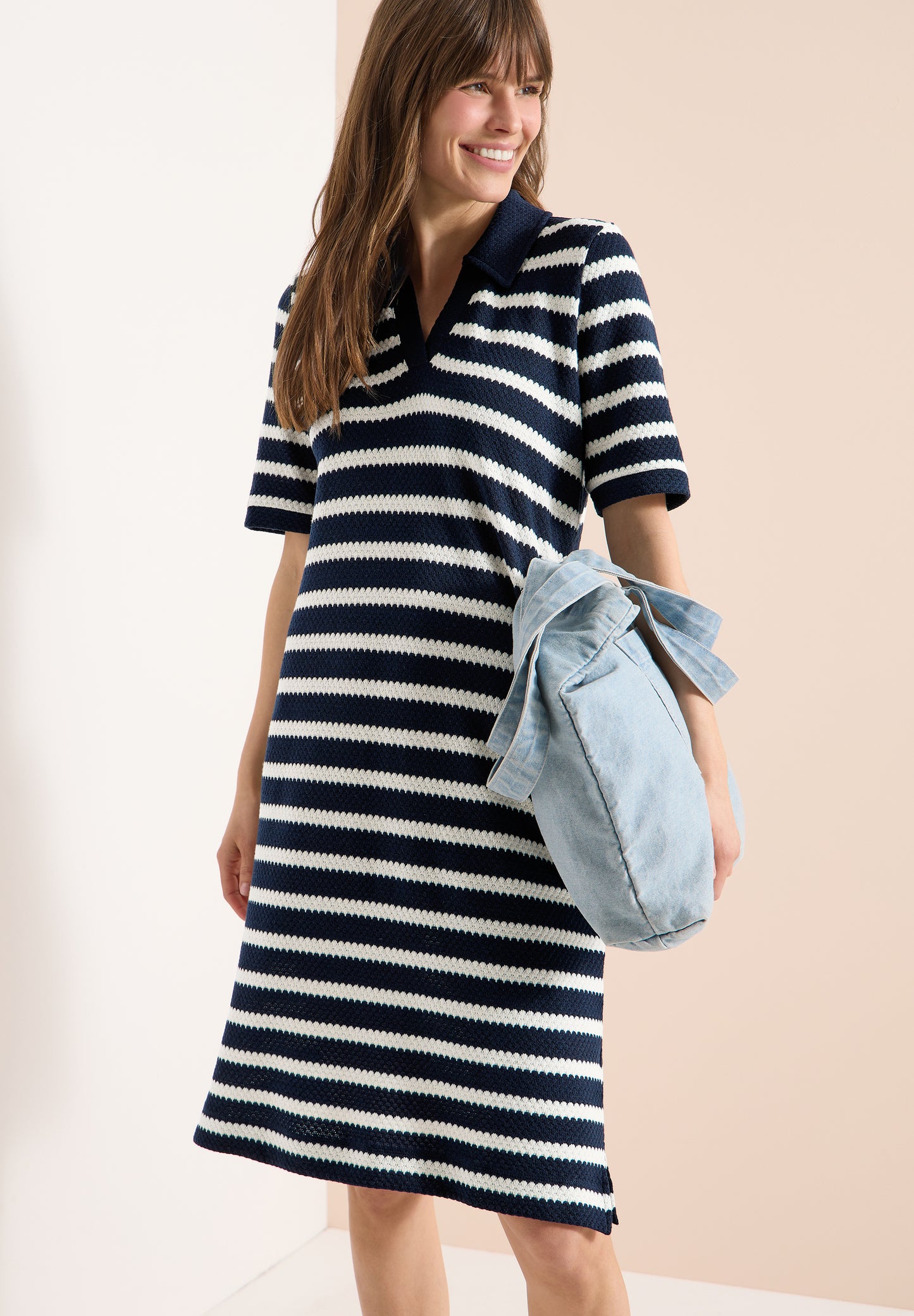 CECIL - Knielanges Kleid in Ajourstrick - Farbe: Blau