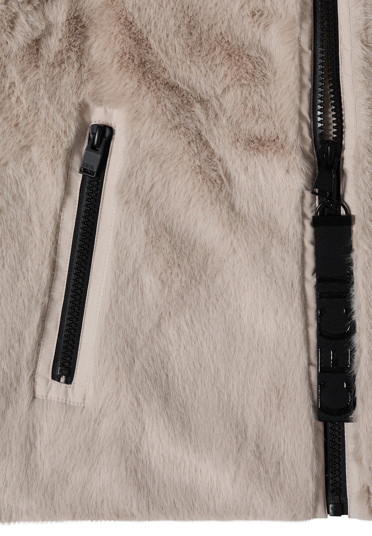 CECIL - Fake Fur Jacke mit Softshelldetails - Farbe: powder beige