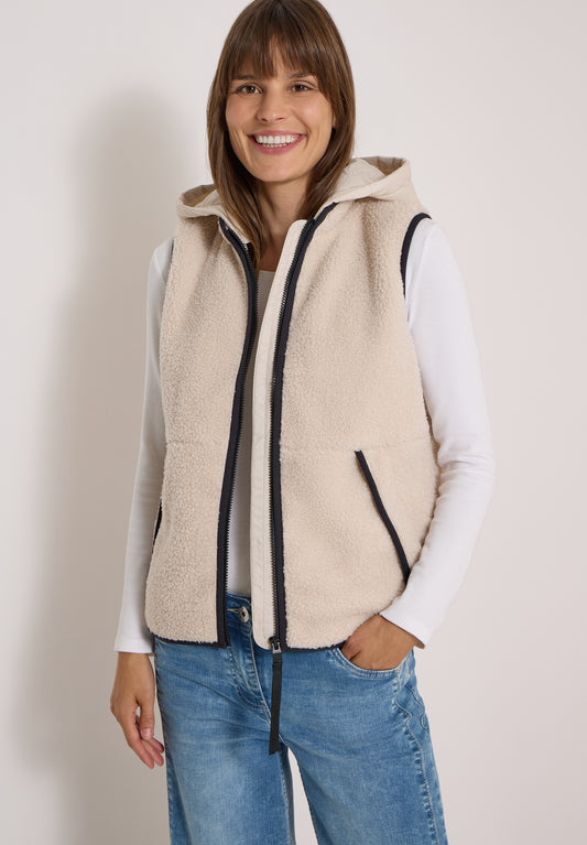 CECIL - Teddy-Weste mit abnehmbarer Kapuze - Farbe: teddy vanilla white