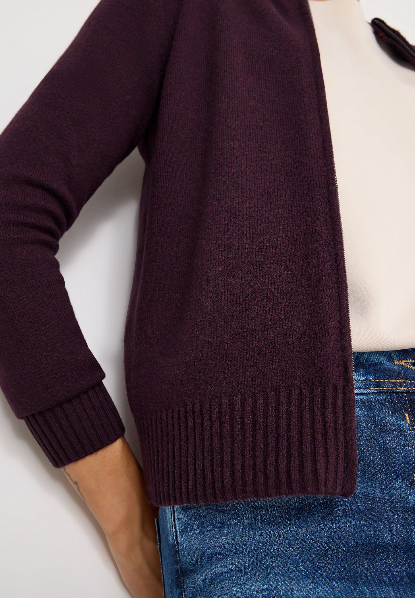 CECIL Cosy Cardigan mit Zipper - Farbe: eggplant red melange