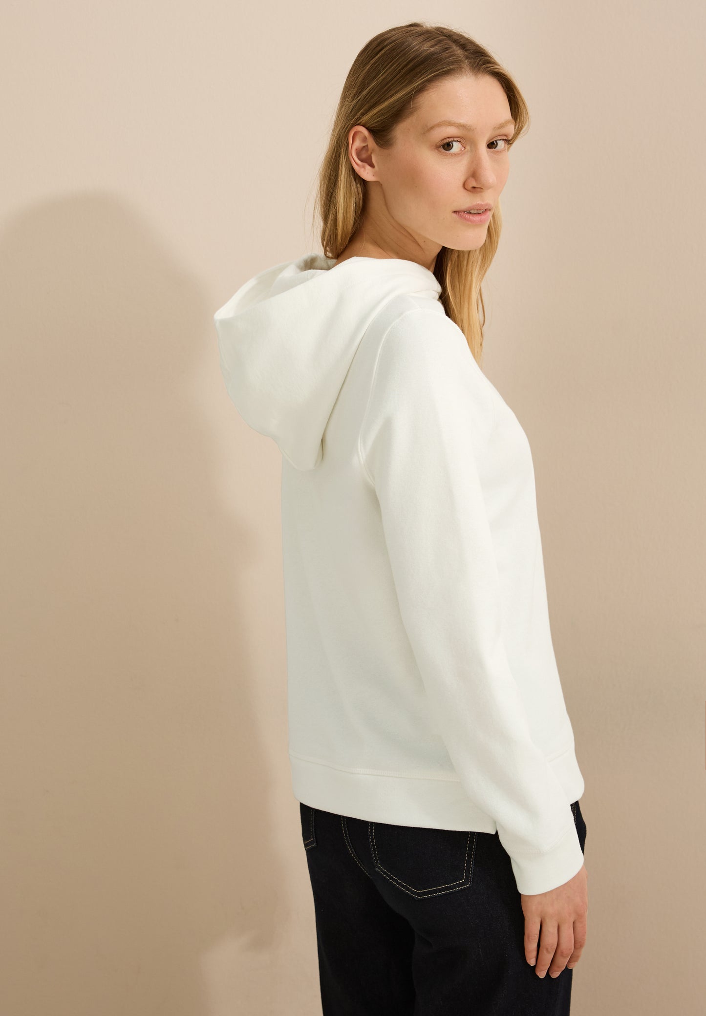 CECIL Hoodie mit Stickerei - Farbe: vanilla white