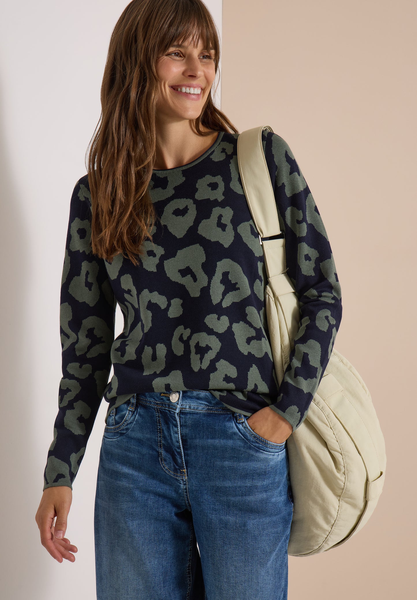 CECIL - Pullover mit Rundhals und Leo-Muster - Farbe: urban dark blue