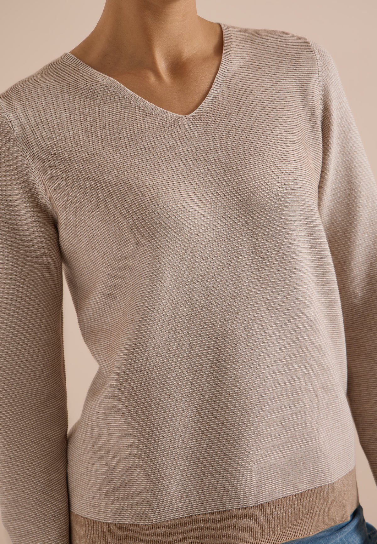 CECIL - Pullover im Two-Tone-Look mit V-Neck - Farbe: creamy mocha melange
