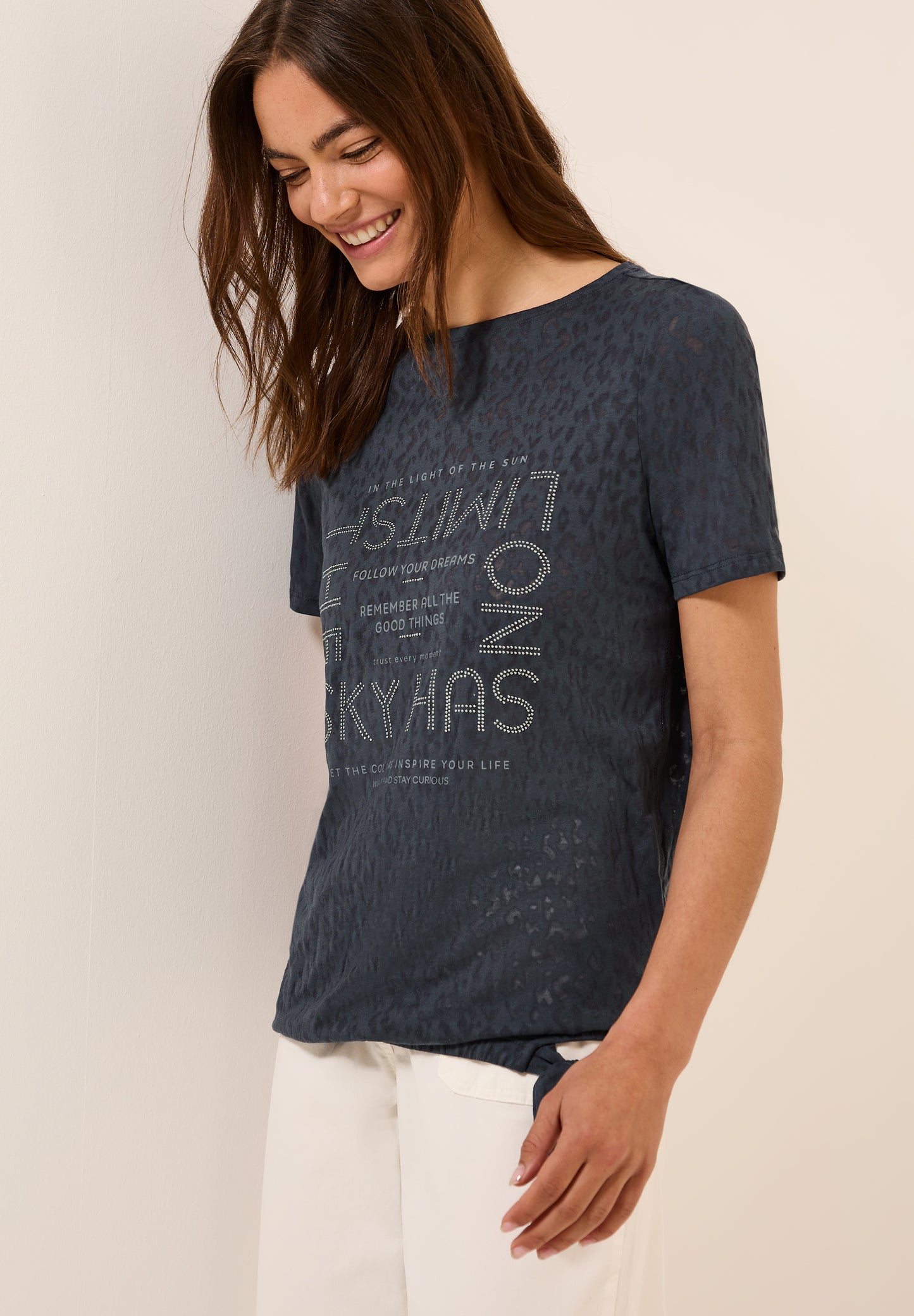 CECIL T-Shirt mit Schmucksteinen - Farbe: volcanic grey
