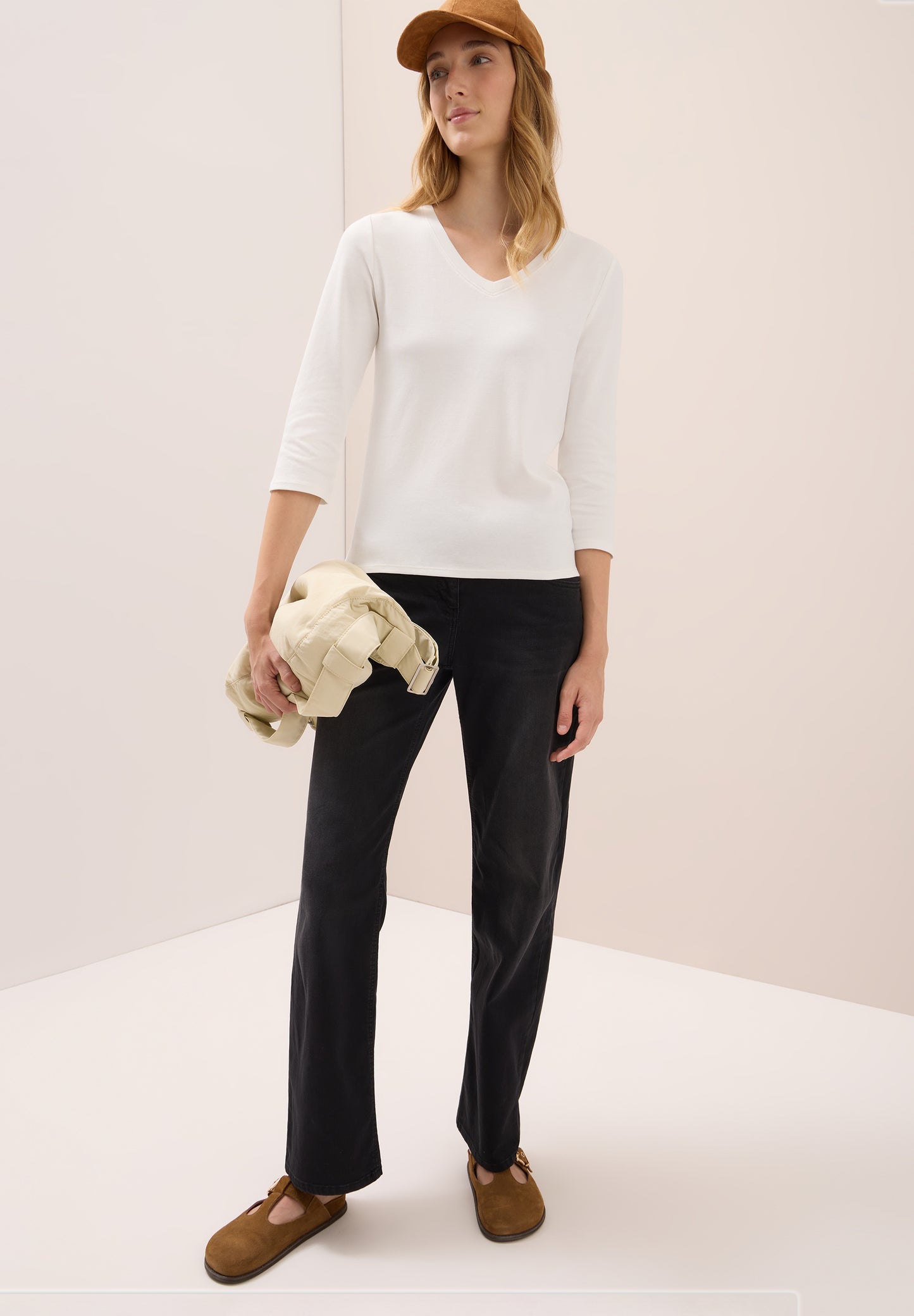 CECIL Basic V-Neck Shirt - Farbe: vanilla white