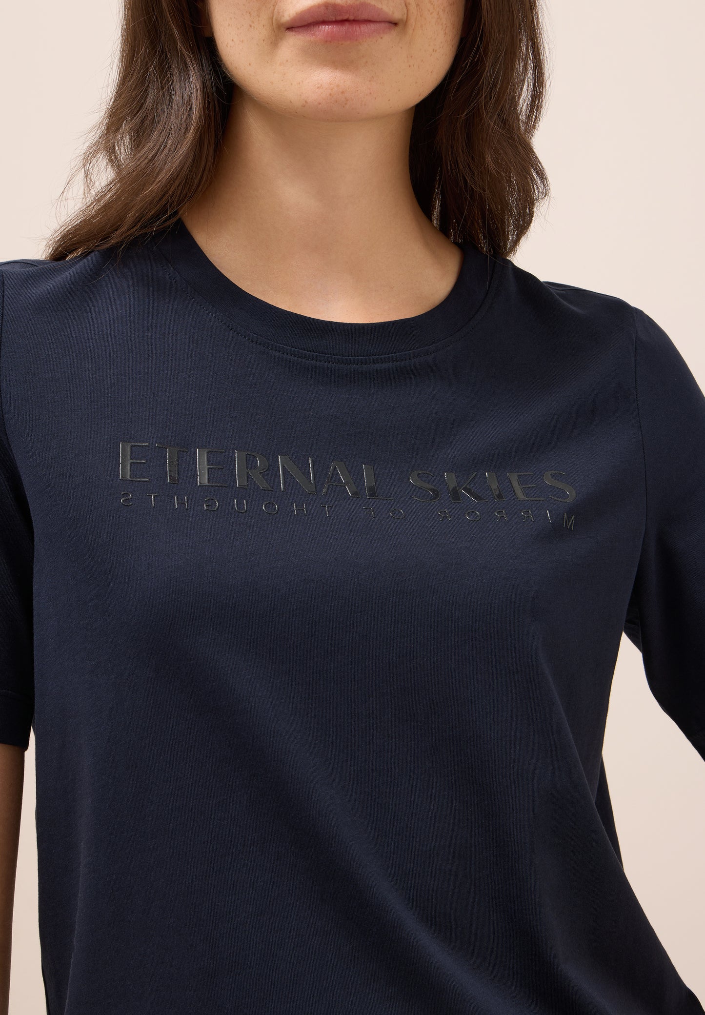 CECIL T-Shirt mit Wording Artwork - Farbe: urban dark blue