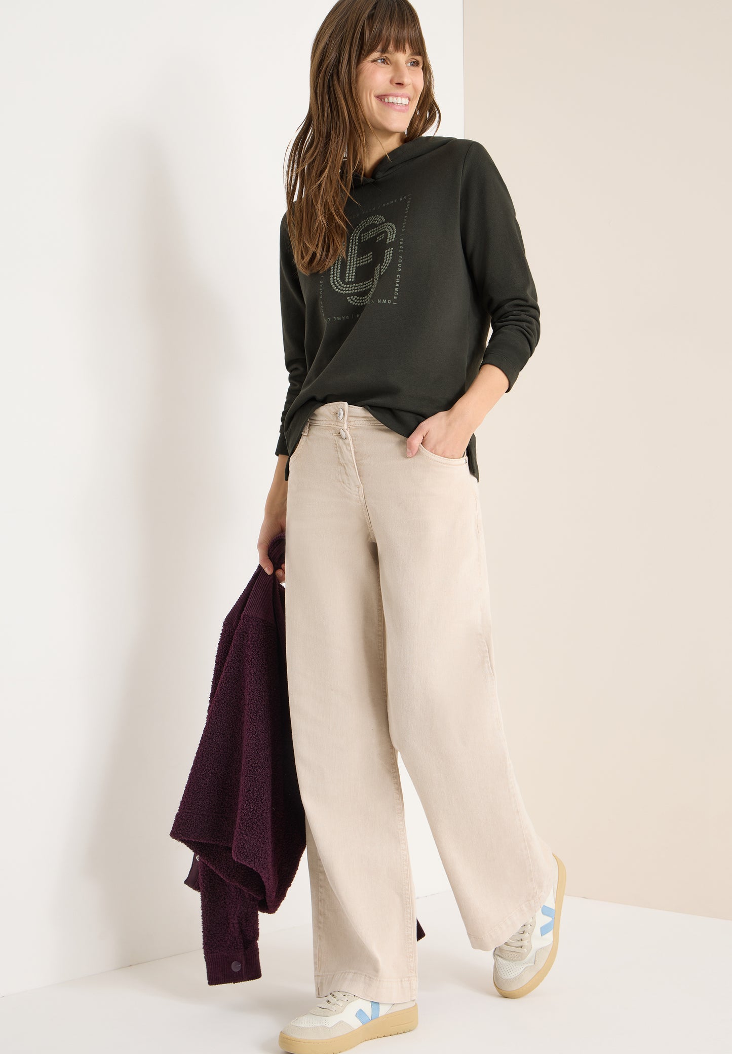 CECIL - Hoodie mit Schmucksteinen - Farbe: raw khaki