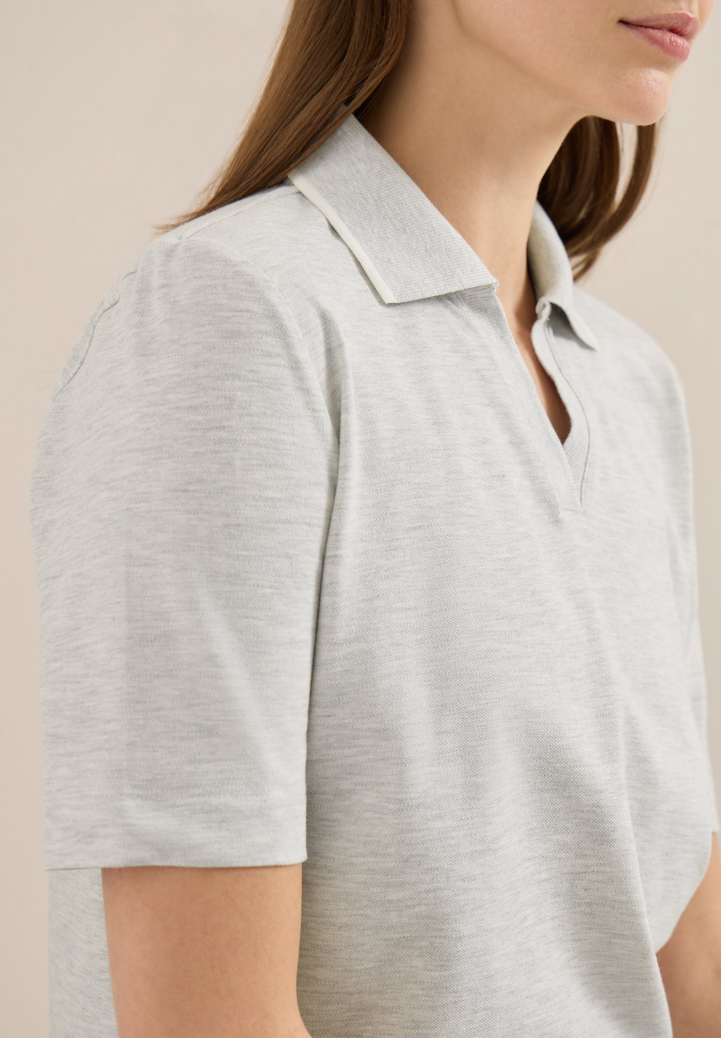 CECIL - Kurzarm Poloshirt - Farbe: milky grey melange