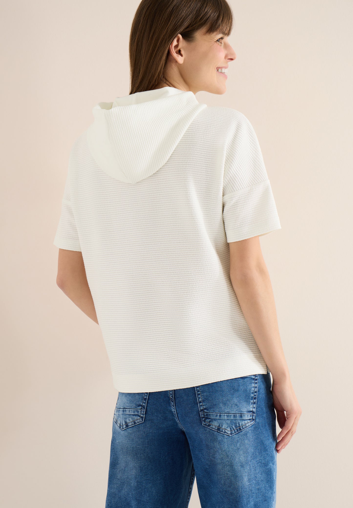 CECIL - T-Shirt mit Kapuze und Struktur - Farbe: vanilla white