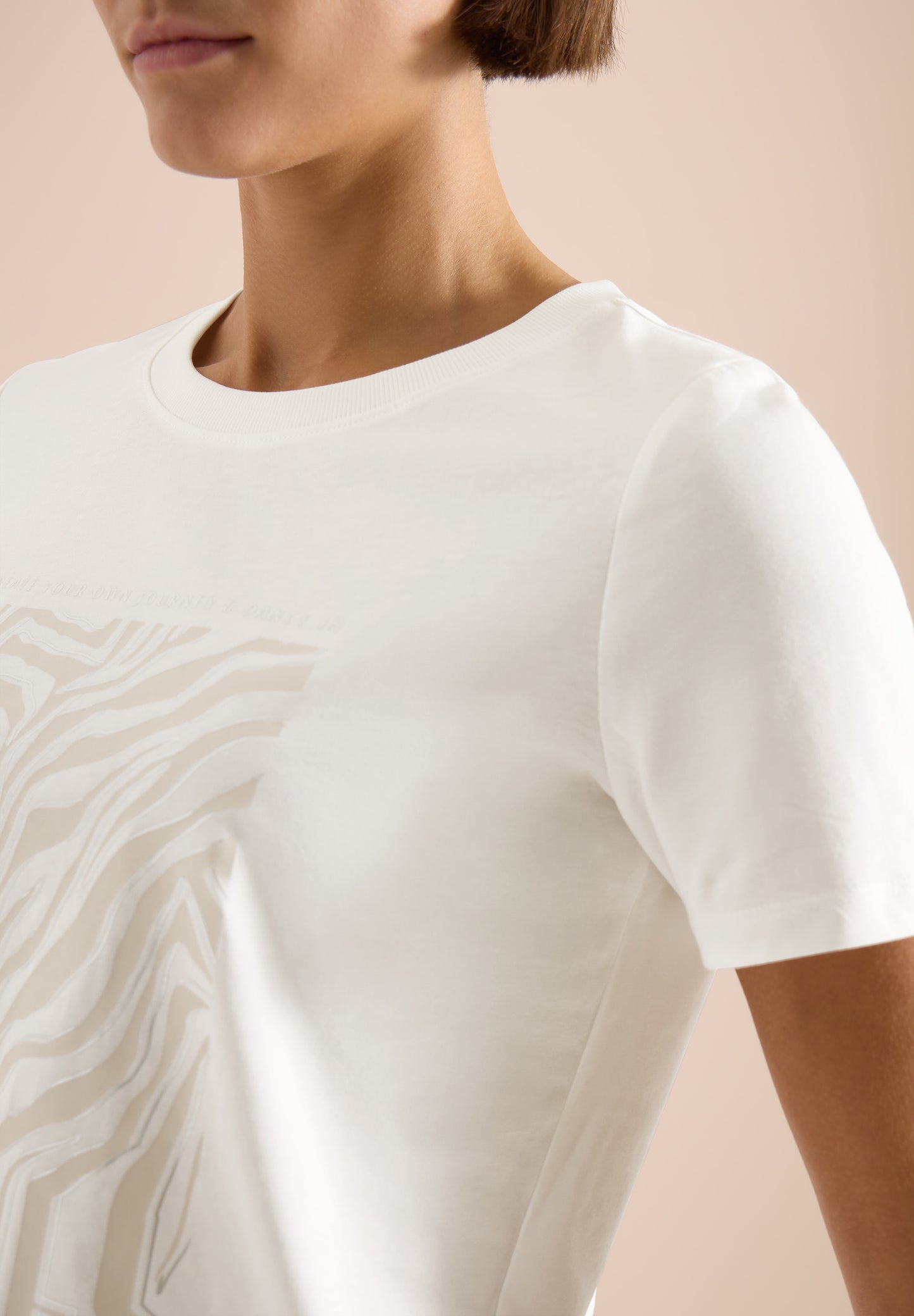 CECIL - T-Shirt mit Rundhals und Folienprint - Farbe: vanilla white