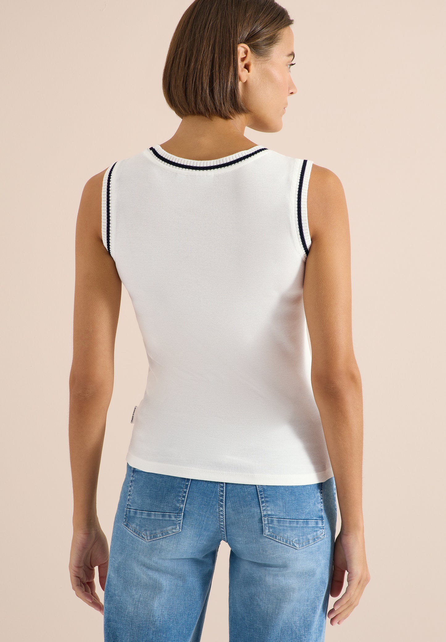 CECIL - Top mit Rundhals und Kontrastdetails - Farbe: vanilla white