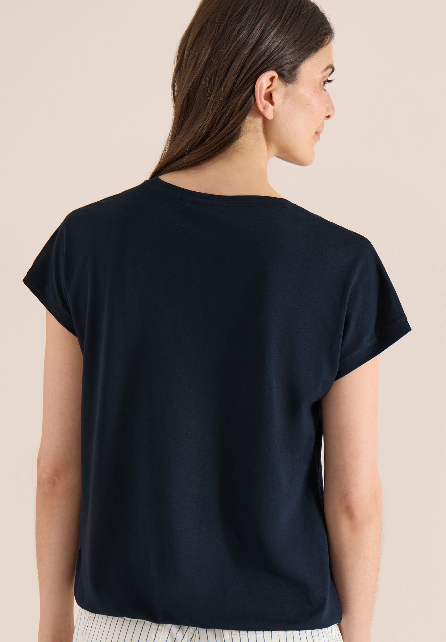 CECIL - T-Shirt mit V-Neck und Spitzendetail - Farbe: universal blue