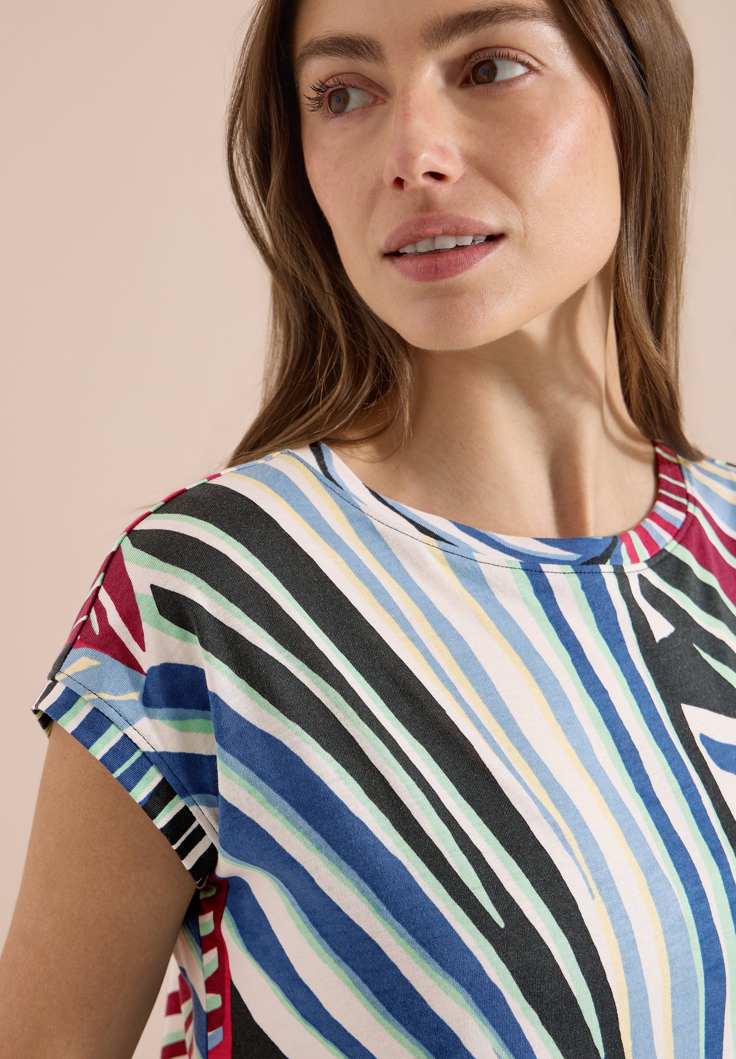 CECIL - T-Shirt mit Boatneck und Grafikprint - Farbe: palm breeze green