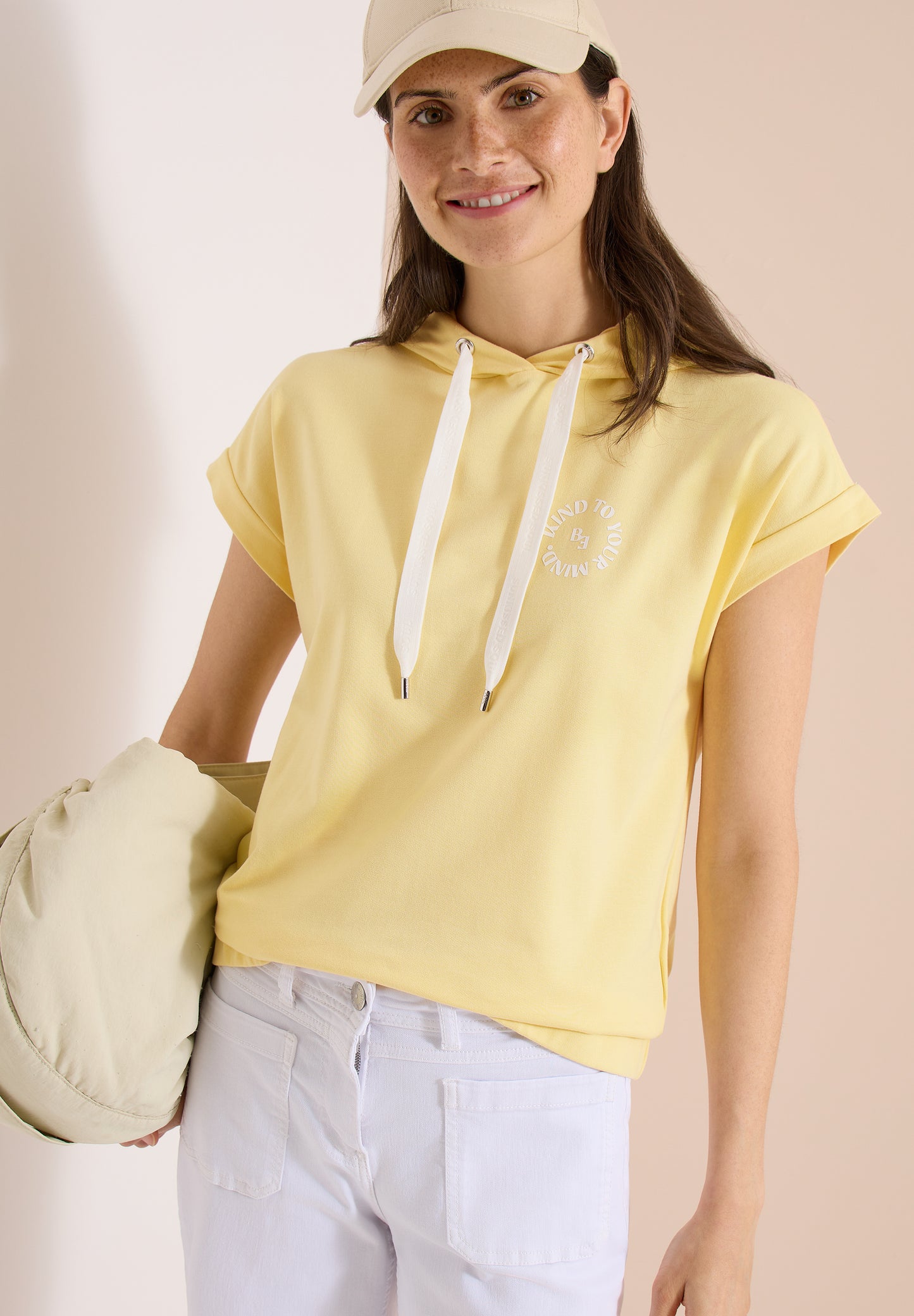 CECIL - T-Shirt mit Hoodie und Printdetail - Farbe: buttermilk yellow