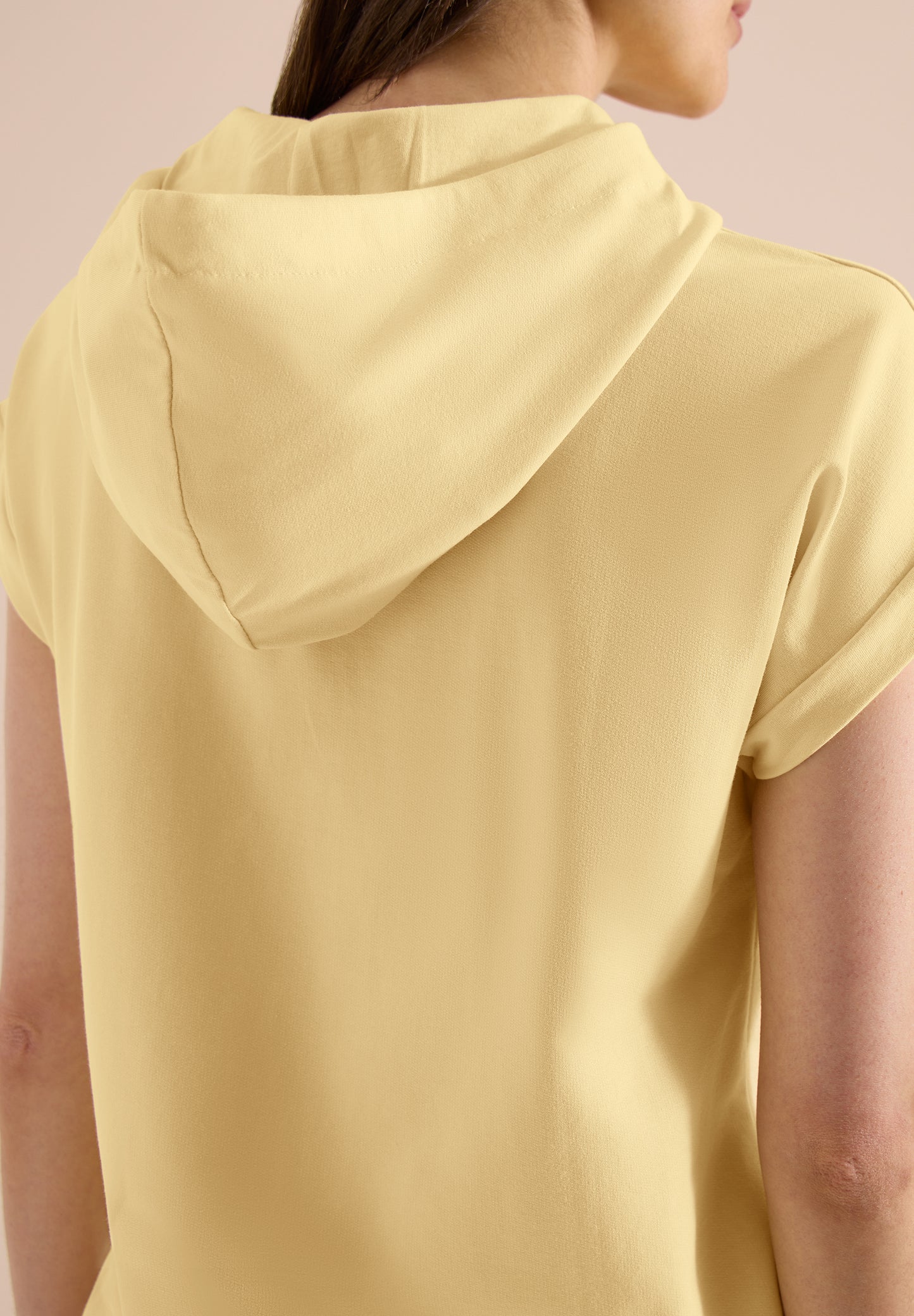 CECIL - T-Shirt mit Hoodie und Printdetail - Farbe: buttermilk yellow