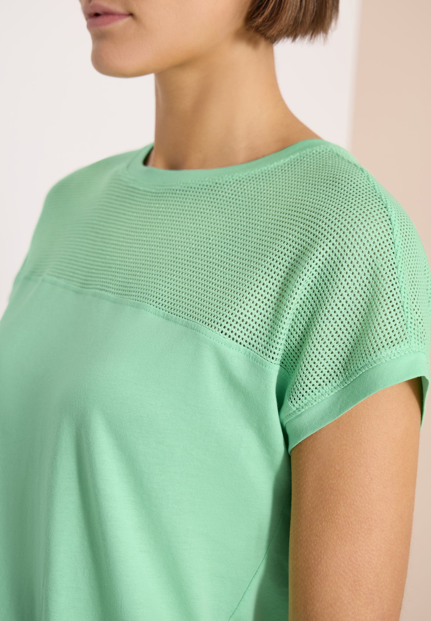 CECIL - T-Shirt mit Boatneck und Mesh-Einsatz - Farbe: juicy lime