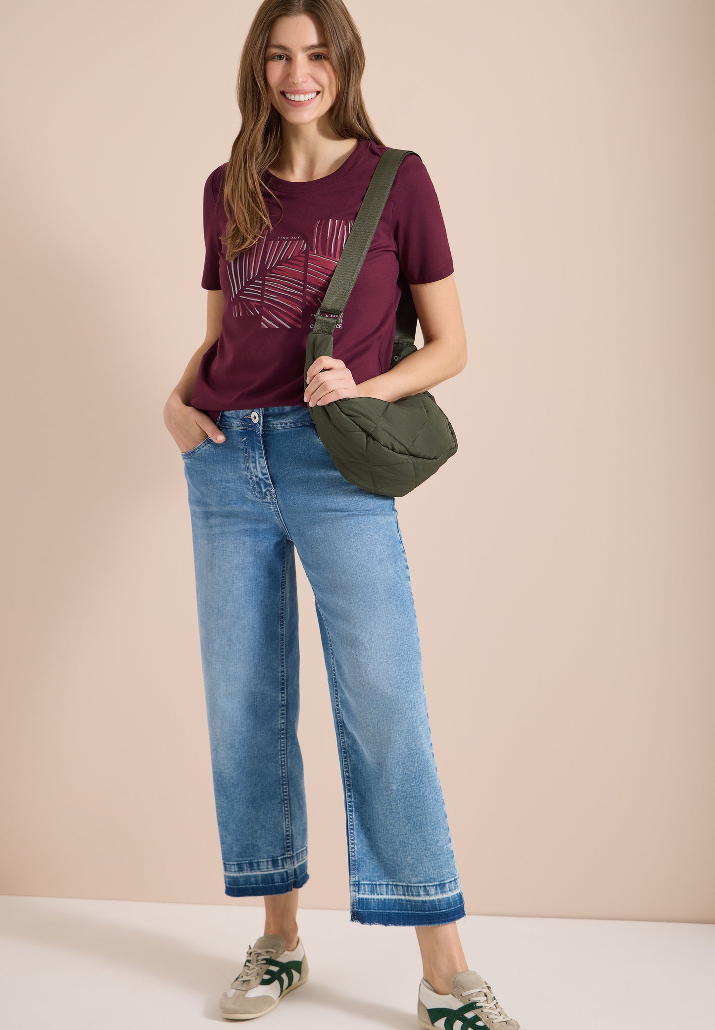 CECIL - T-Shirt mit Rundhals und Artwork - Farbe: sweet grape red