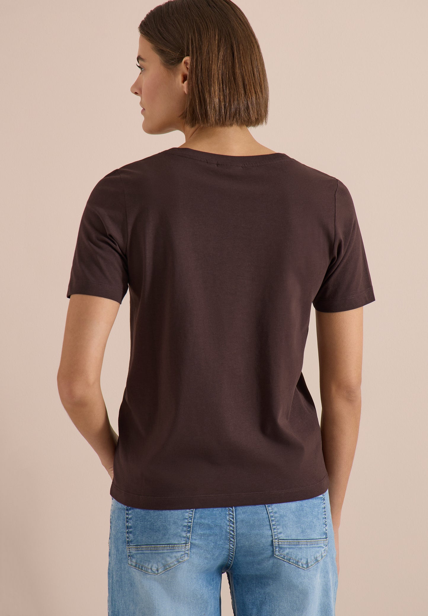 CECIL - T-Shirt mit Boat Neck und Wording Artwork - Farbe: brown cacao