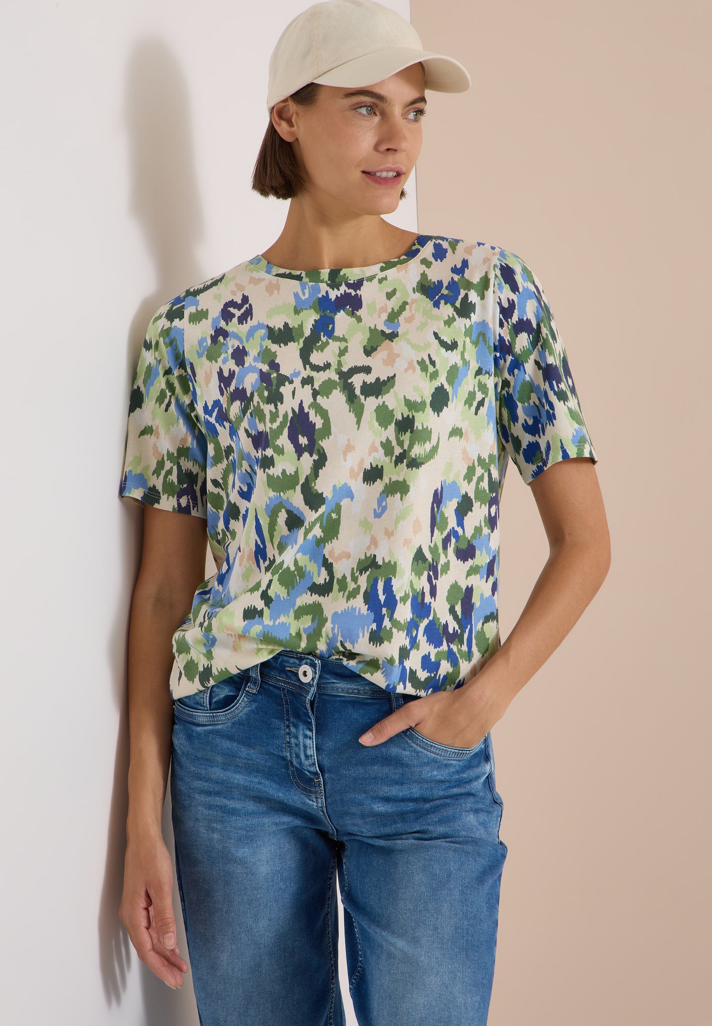 CECIL - T-Shirt mit Boat Neck und Print - Farbe: cashmere beige