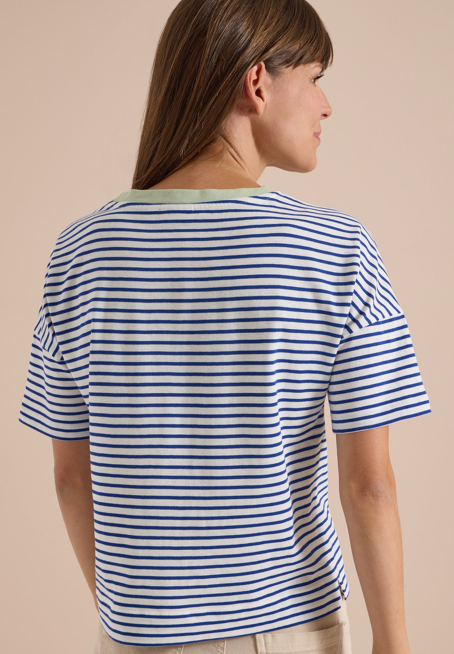 CECIL - T-Shirt mit Streifen und Kontrastdetail - Farbe: deep river blue