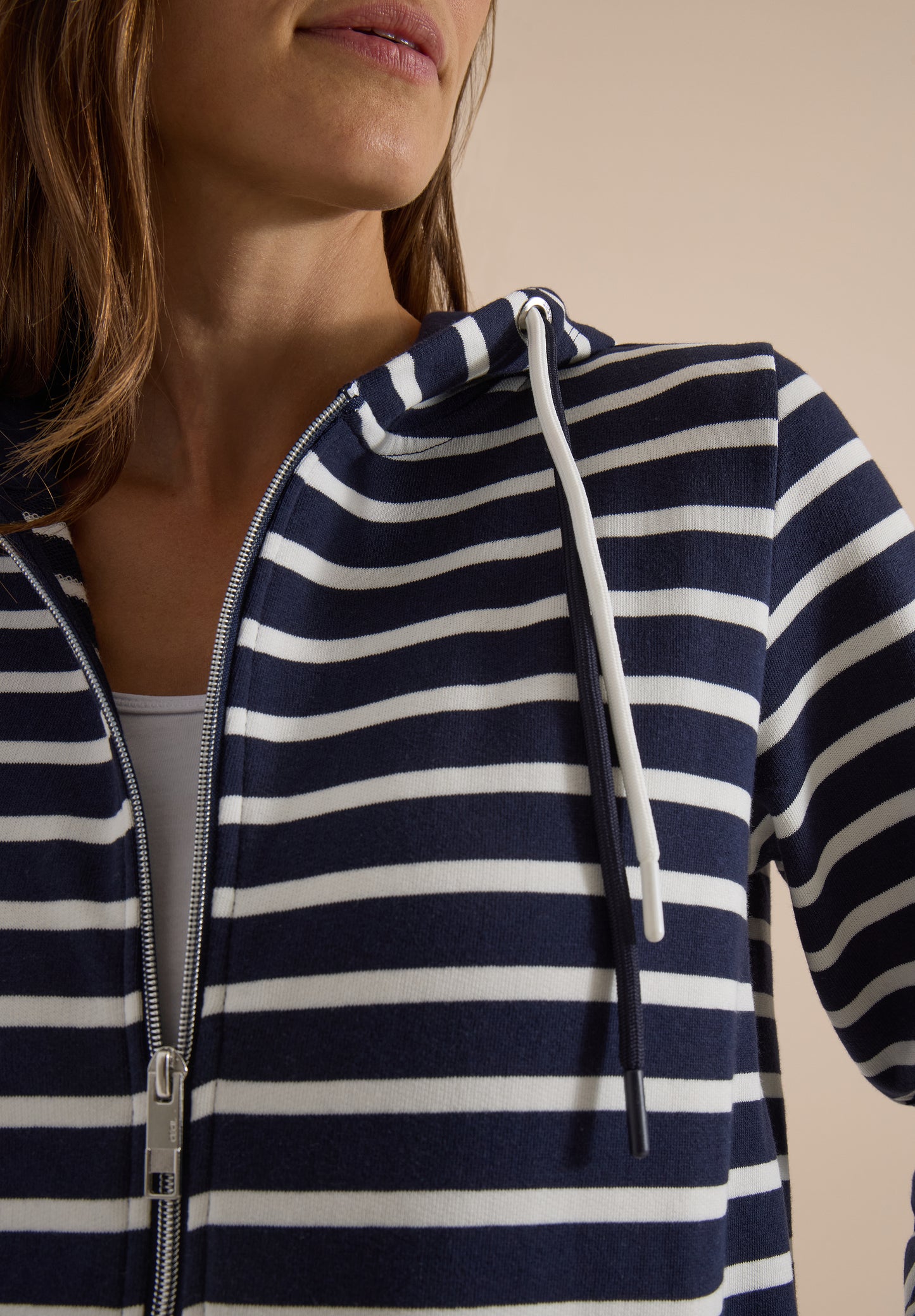 CECIL - Langarm Jacke mit Kapuze und Struktur - Farbe: Dunkelblau