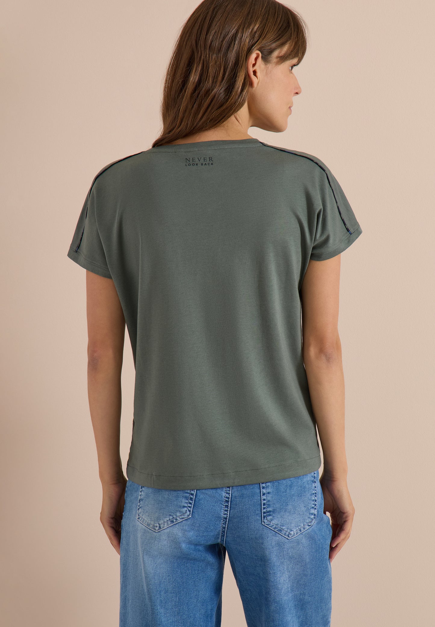 CECIL - T-Shirt mit Boat Neck und Leo-Piping - Farbe: dried olive green