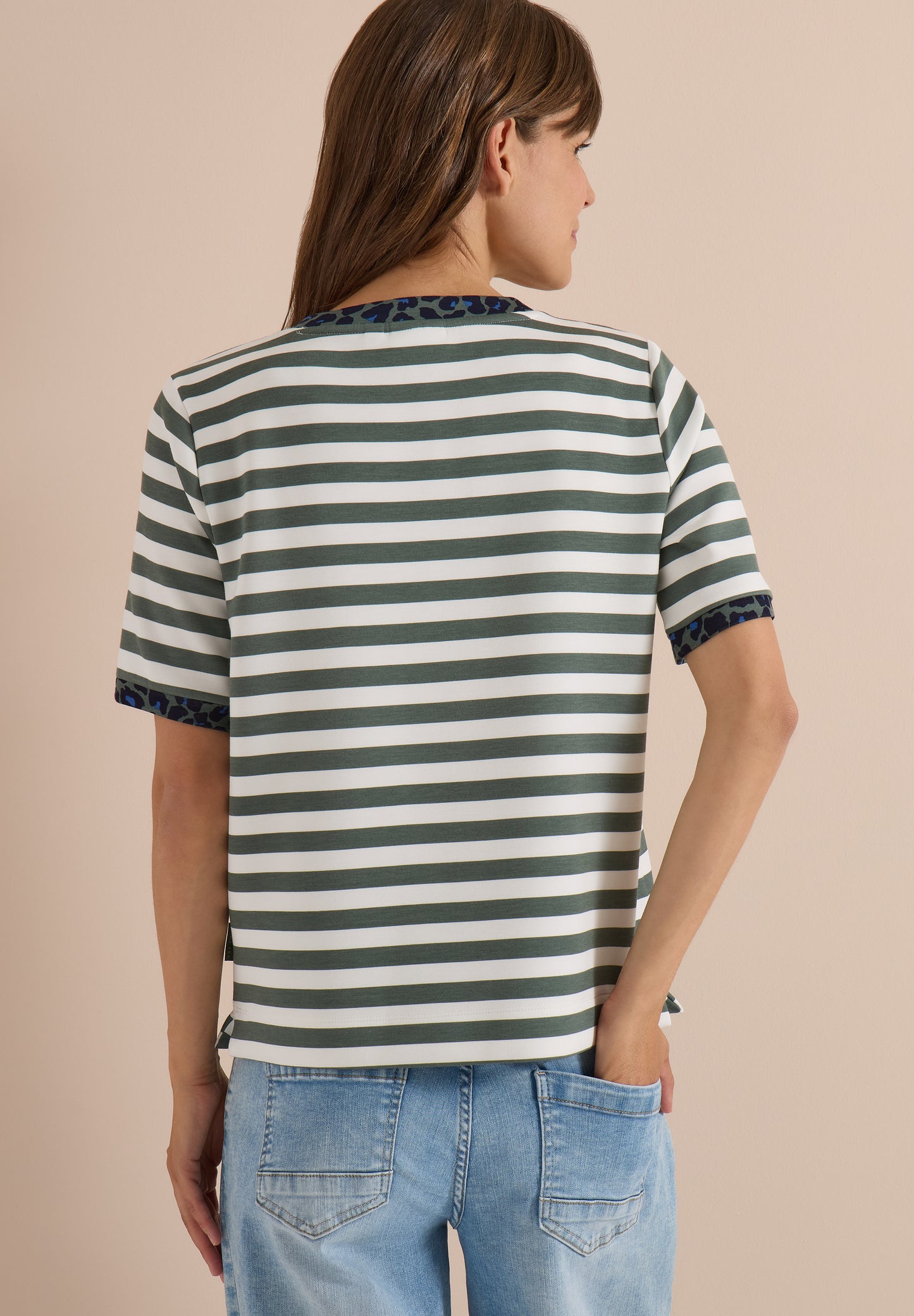 CECIL - T-Shirt mit Rundhals und Leo-Details - Farbe: dried olive green