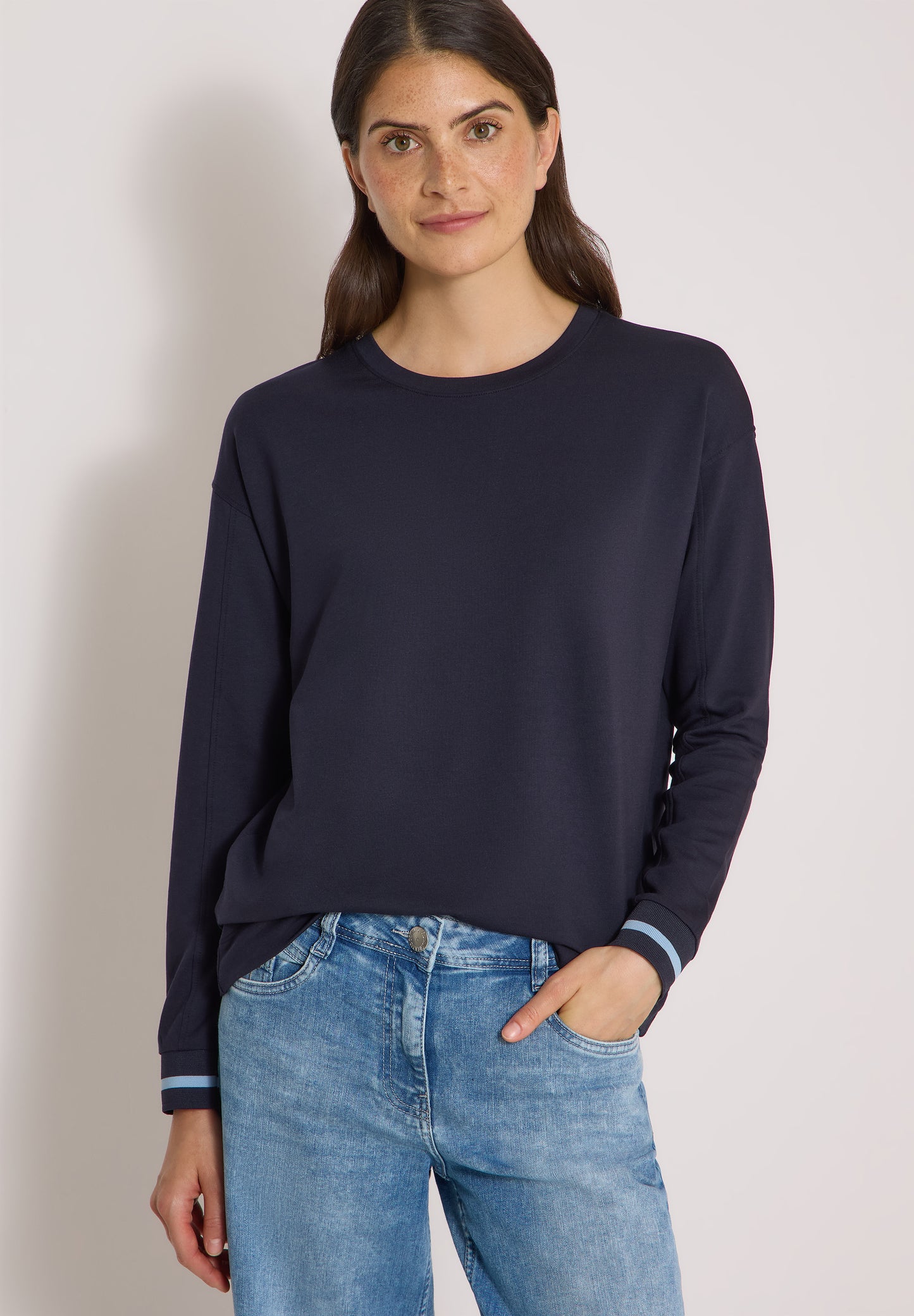 CECIL - Langarm Shirt mit Rundhals und Streifendetail - Farbe: urban dark blue