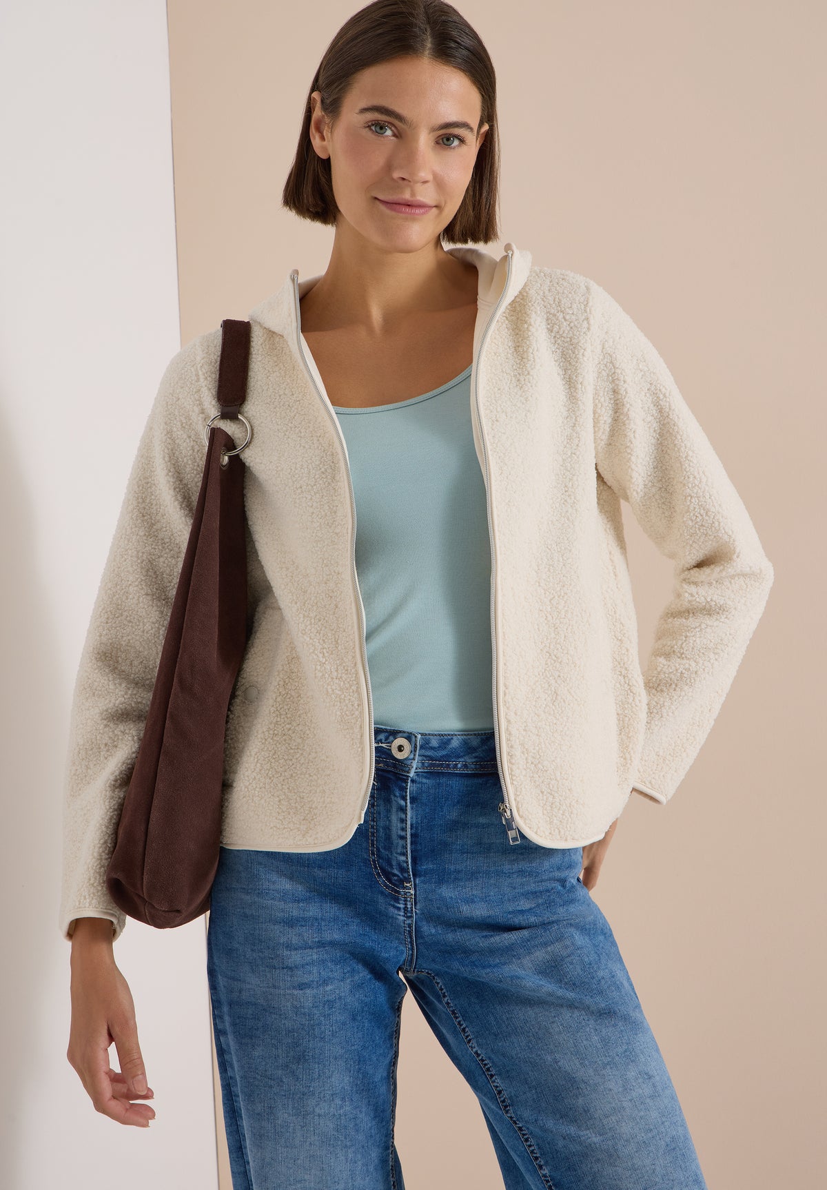 CECIL - Teddy-Jacke mit Kapuze in Unifarbe - Farbe: teddy vanilla white