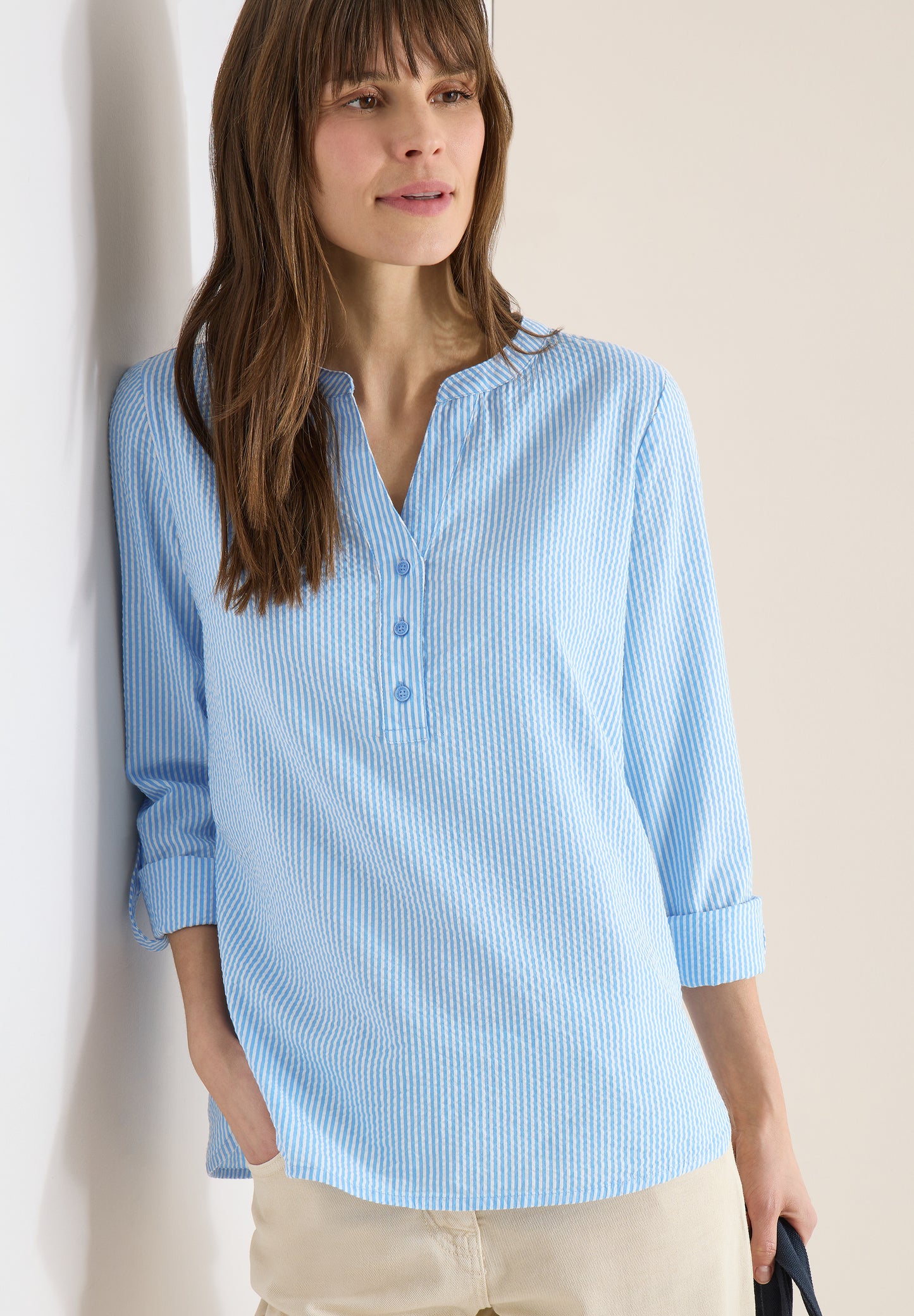 CECIL - Gestreifte Seersucker Bluse - Farbe: cloud blue