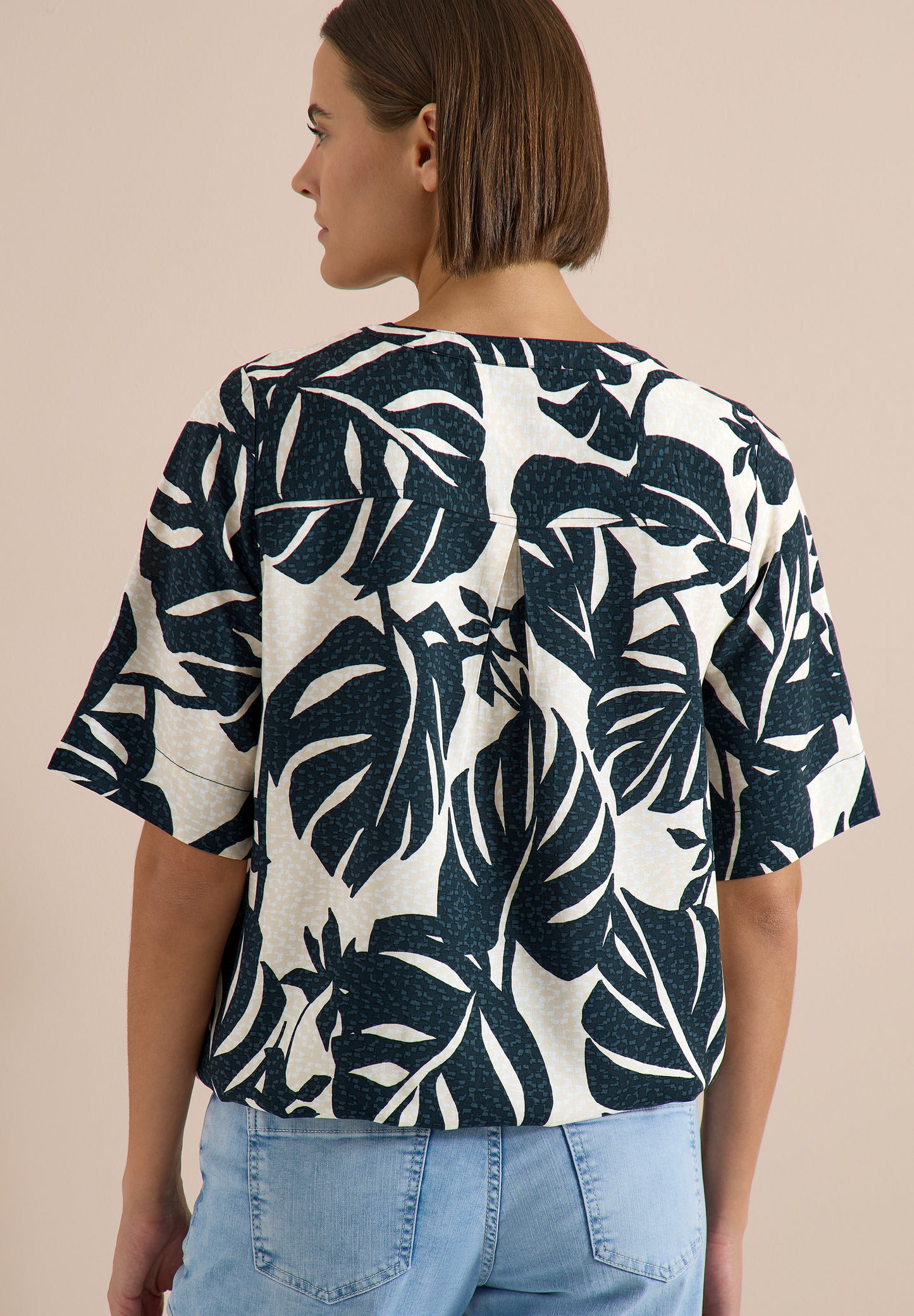 CECIL - Kurzarm Bluse mit Split Neck - Farbe: palm breeze green