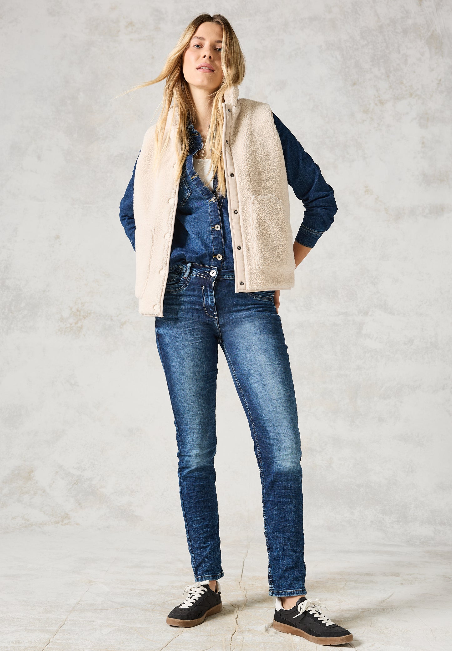 CECIL Damenjeans TORONTO – Farbe: blau