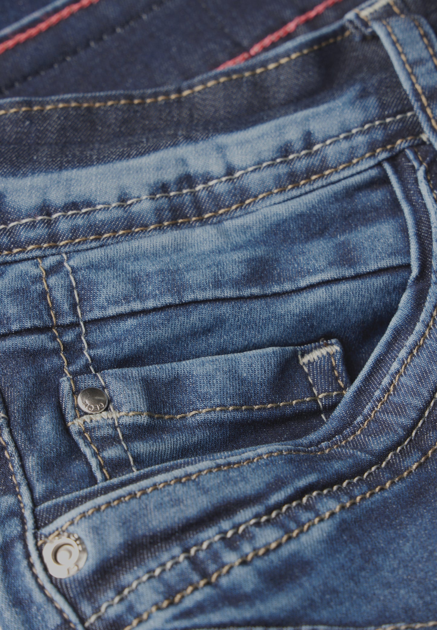 CECIL Casual Fit Jeansshorts "Scarlett" - Farbe: mid blue used wash