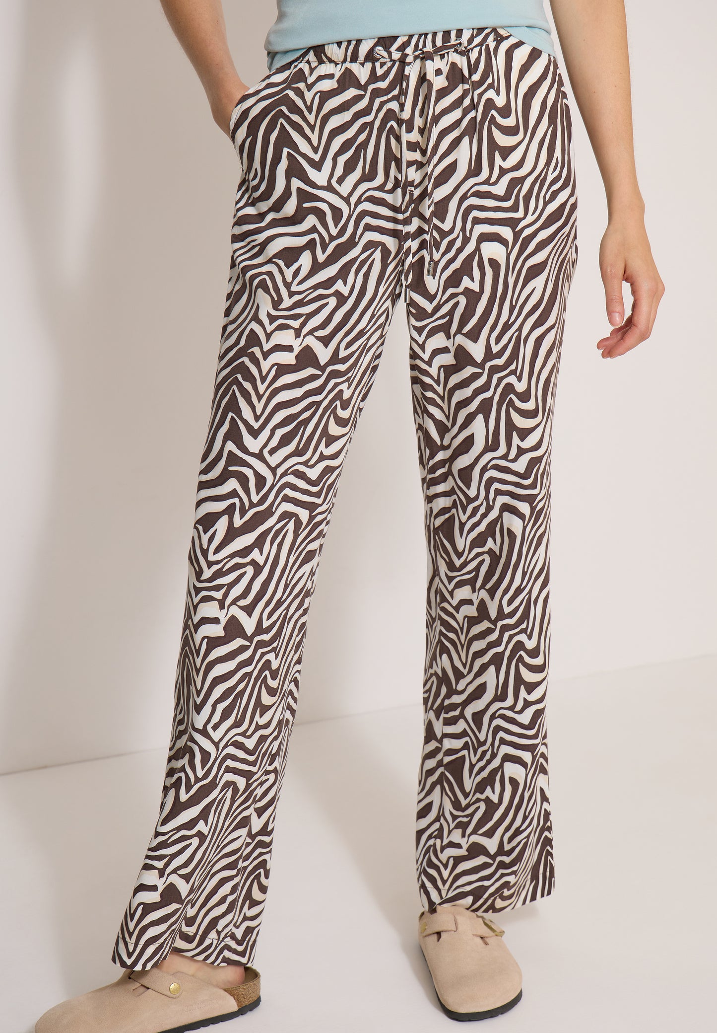 CECIL - Straight Leg Hose mit Zebraprint - Farbe: brown cacao