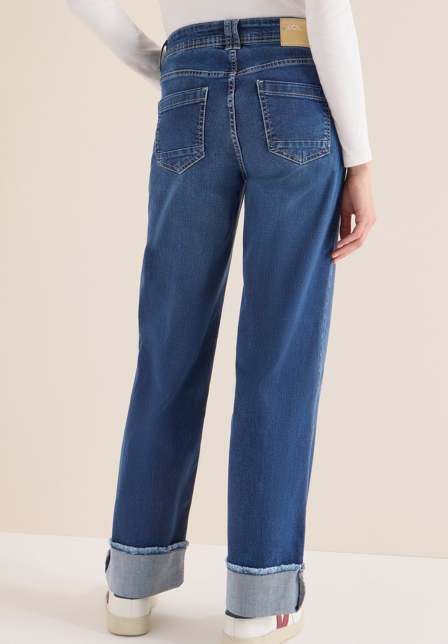 CECIL - Wide Leg Washed-Look Jeans - Farbe: mid blue used wash