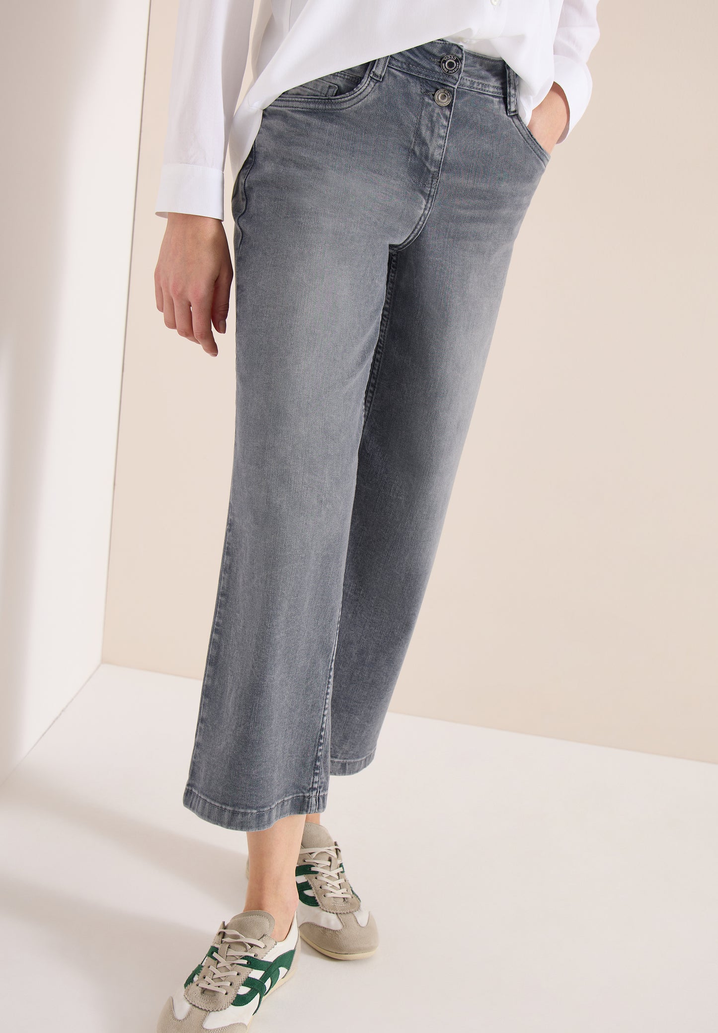 CECIL - High Waist Wide Leg Jeans im Loose Fit - Farbe: mid grey used wash