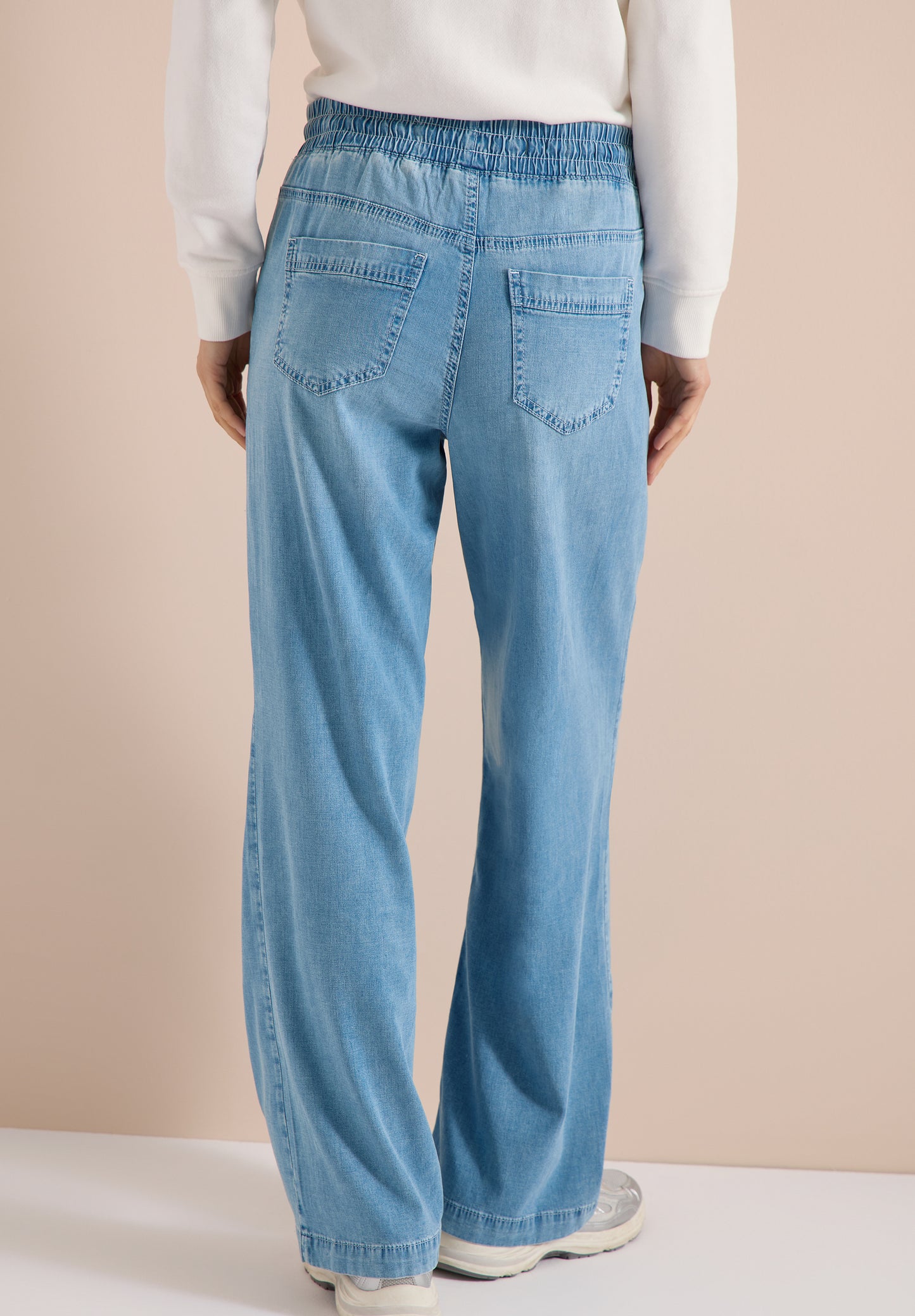 CECIL - High Waist Wide Leg Jeans im Loose Fit - Farbe: light blue used wash