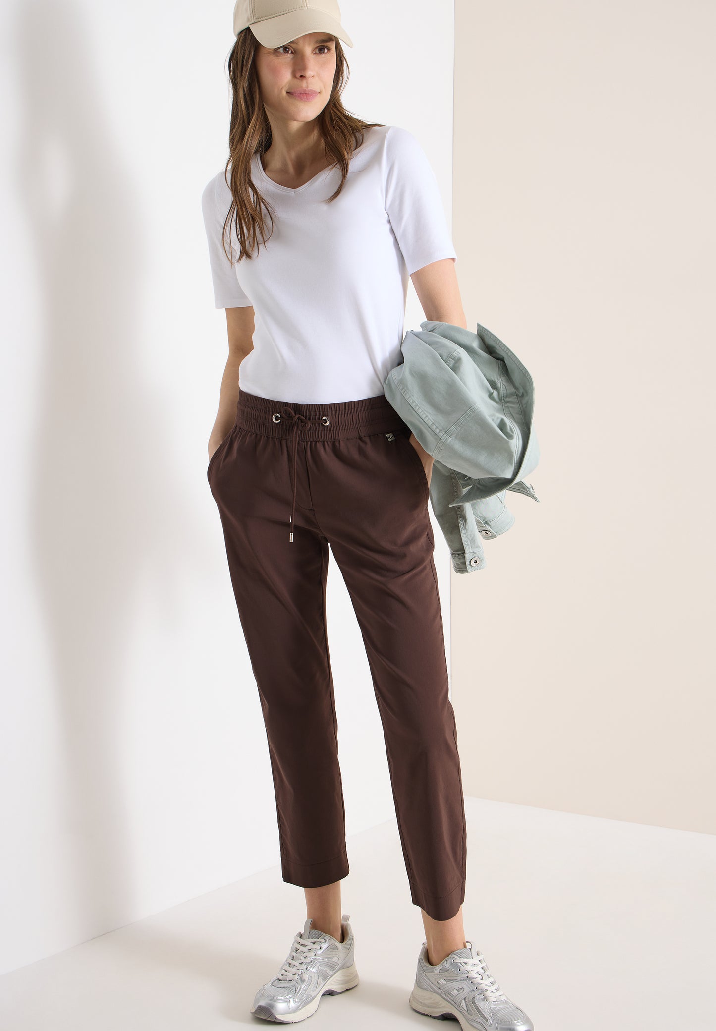 CECIL - Mid Waist Slim Leg Hose im Casual Fit - Farbe: brown cacao