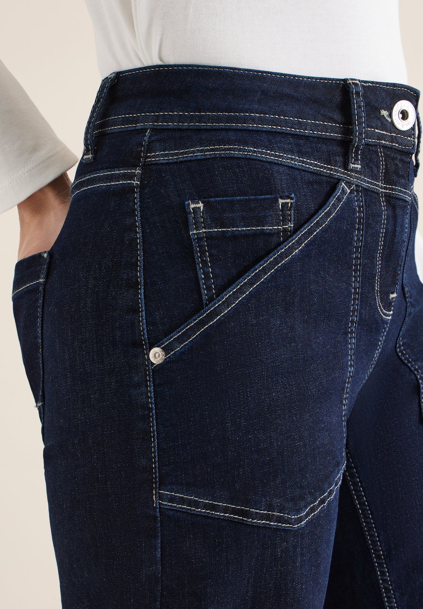 CECIL - Barrel Leg Jeans - Farbe: rinsed wash