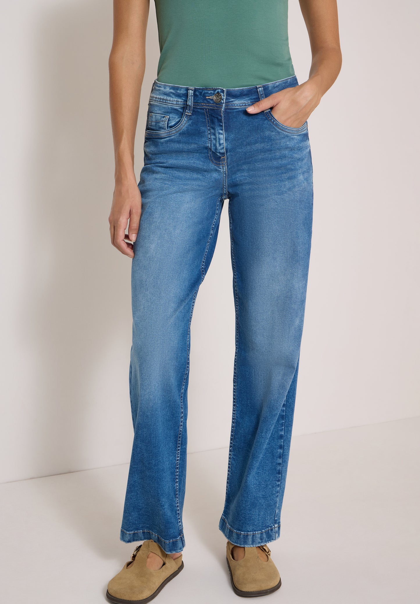 CECIL - Jeans Hose im Style Neele im Loose Fit - Farbe: Blau