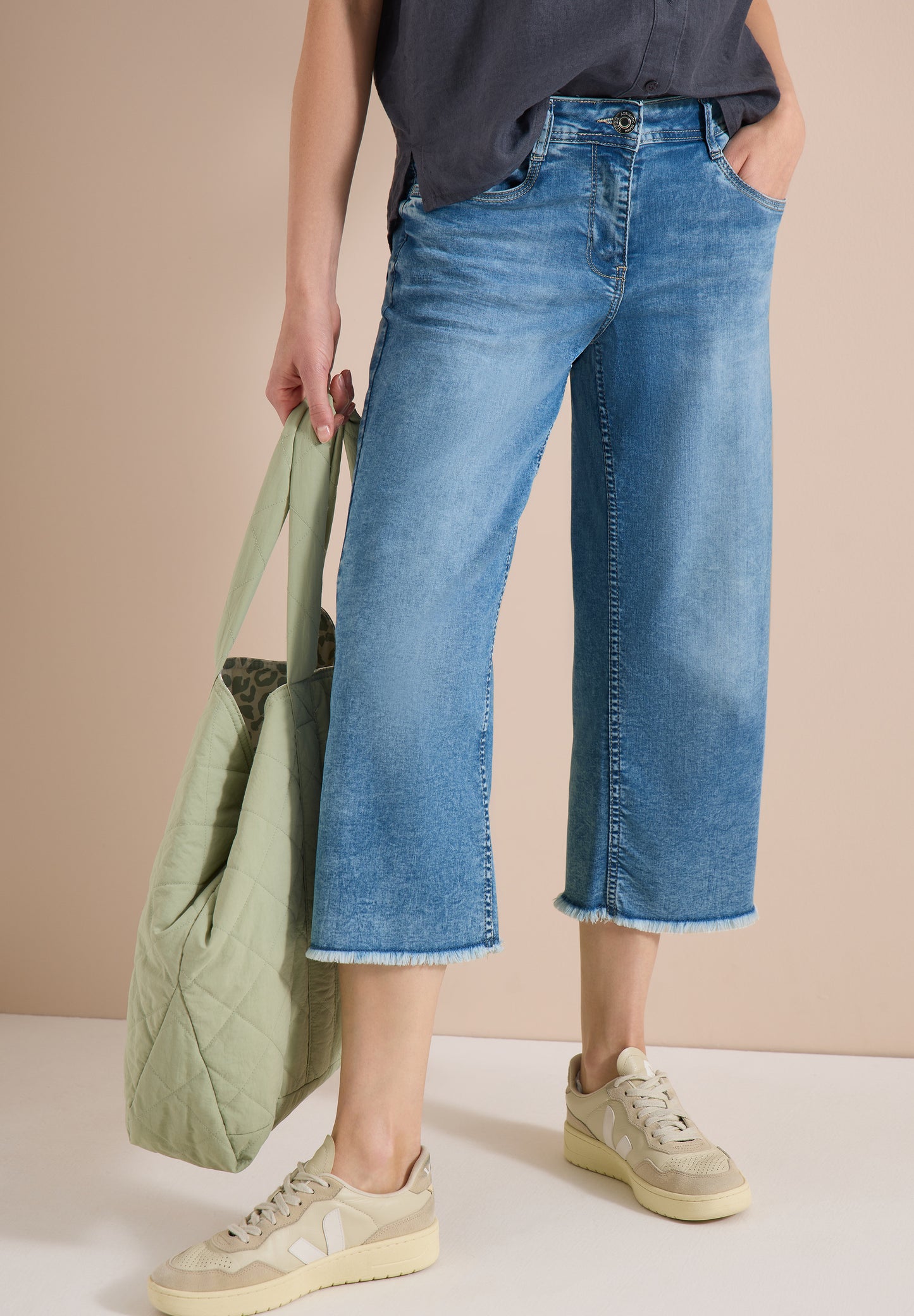CECIL - 3/4 Wide Leg Jeans im Loose Fit - Farbe: light blue washed