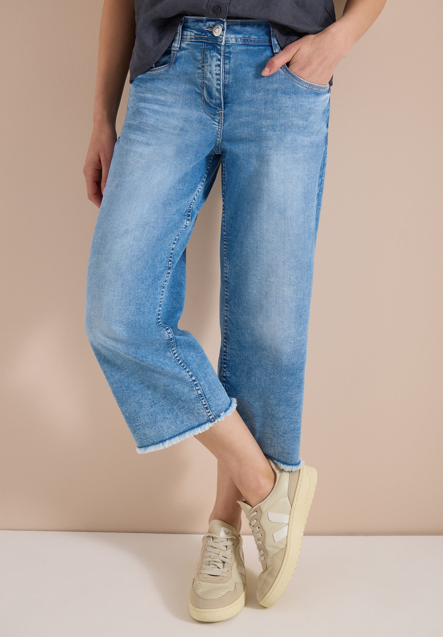 CECIL - 3/4 Wide Leg Jeans im Loose Fit - Farbe: light blue washed