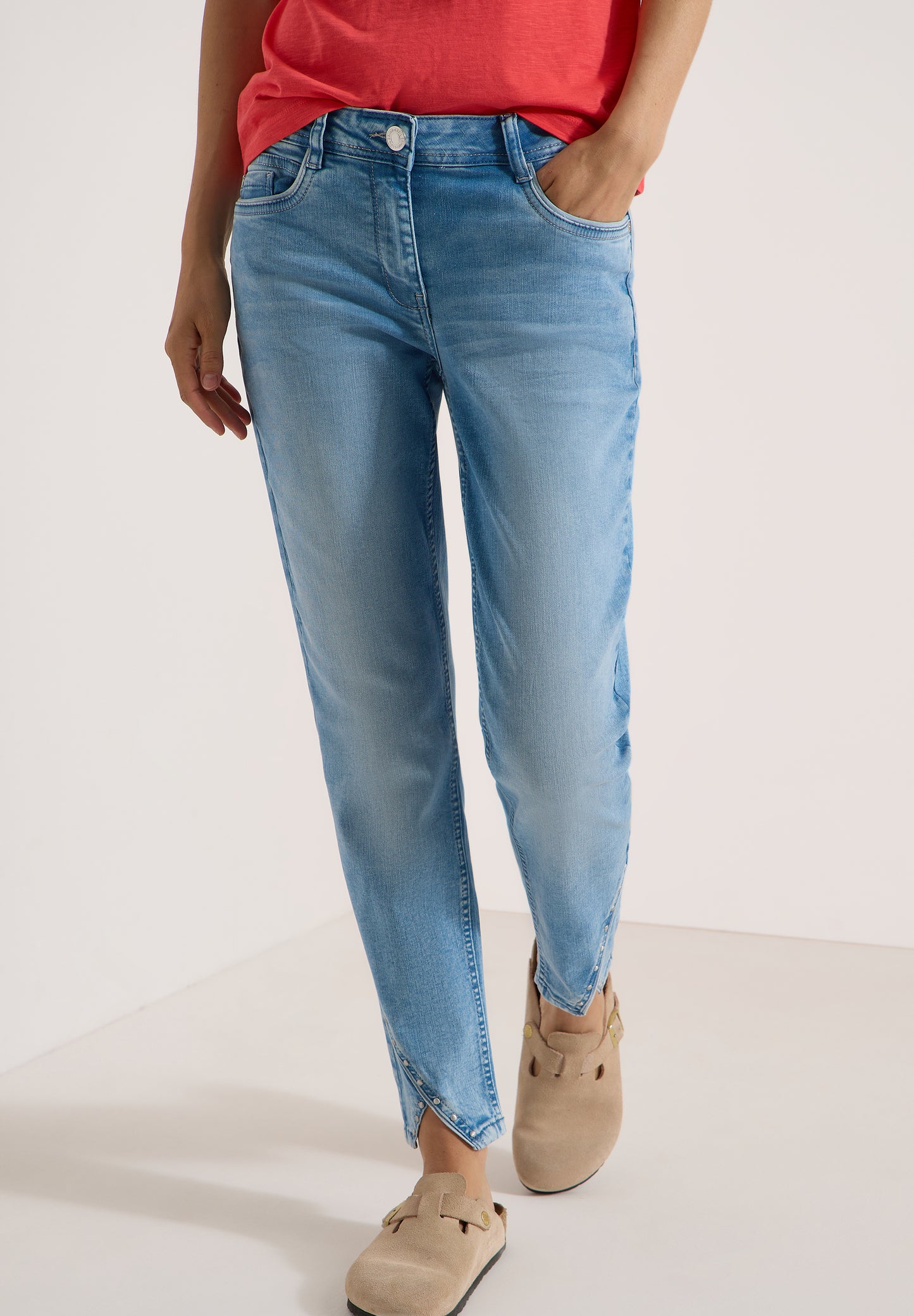 CECIL - Straight Leg Jeans mit Nietendetails - Farbe: light blue washed